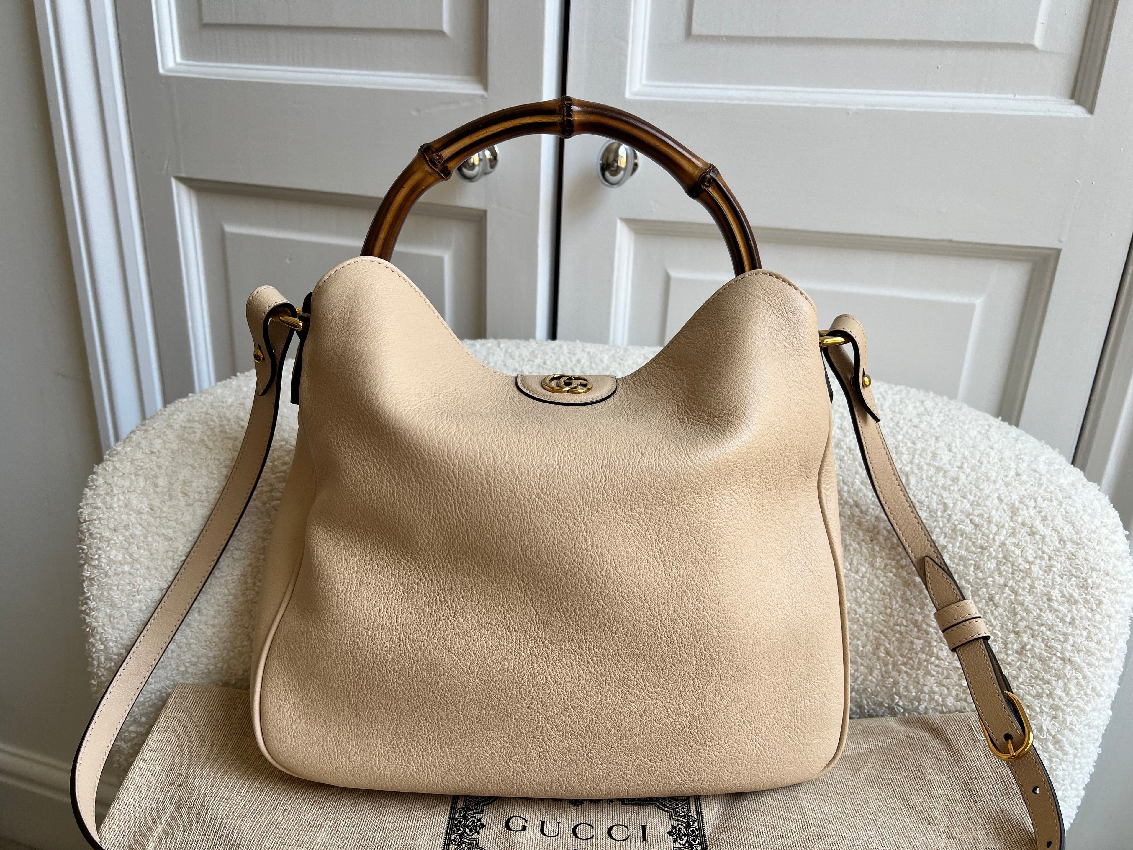 Gucci Cream Medium Diana Hobo (RRP £2110)