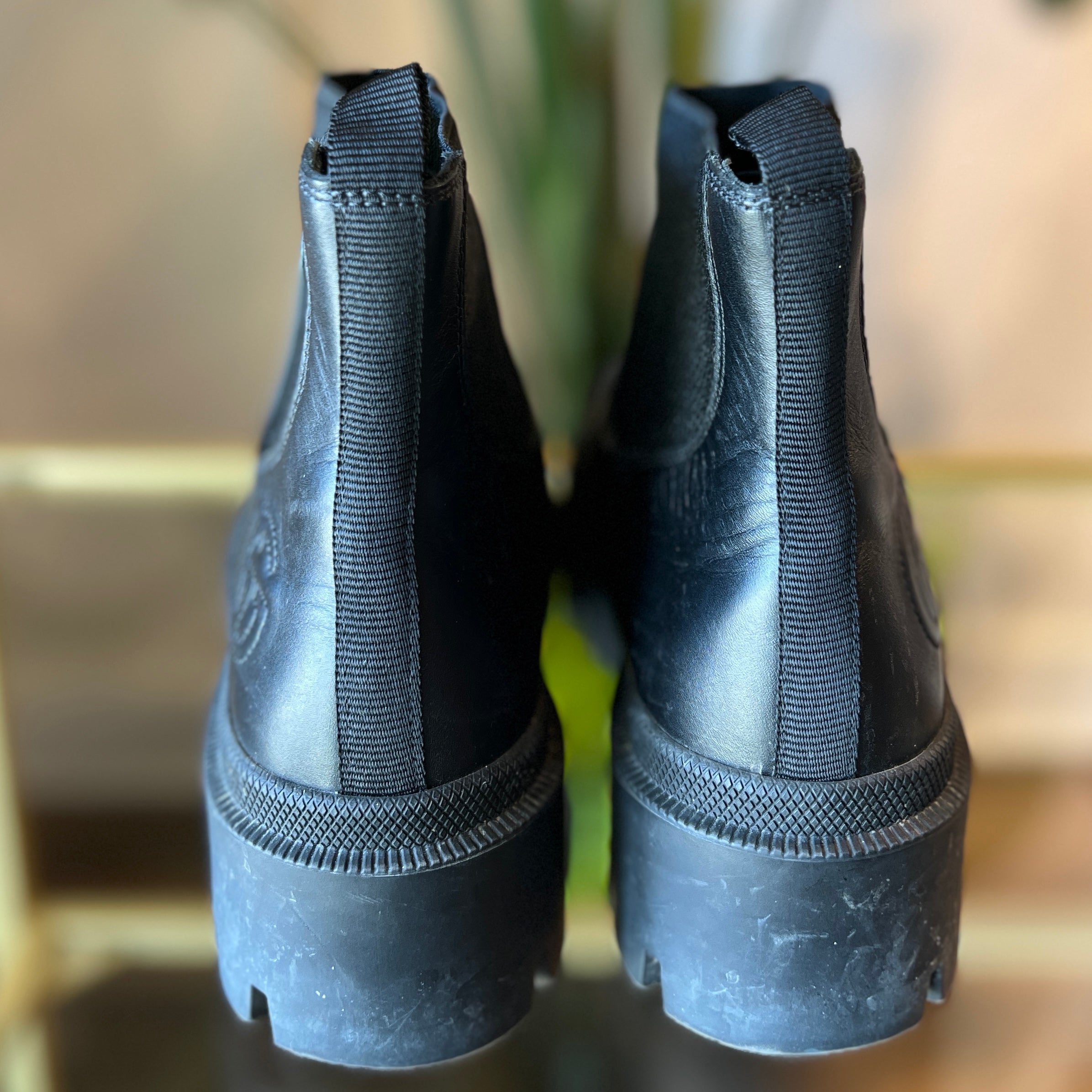 GUCCI GG Canvas Canvas Chelsea Boots SZ 37