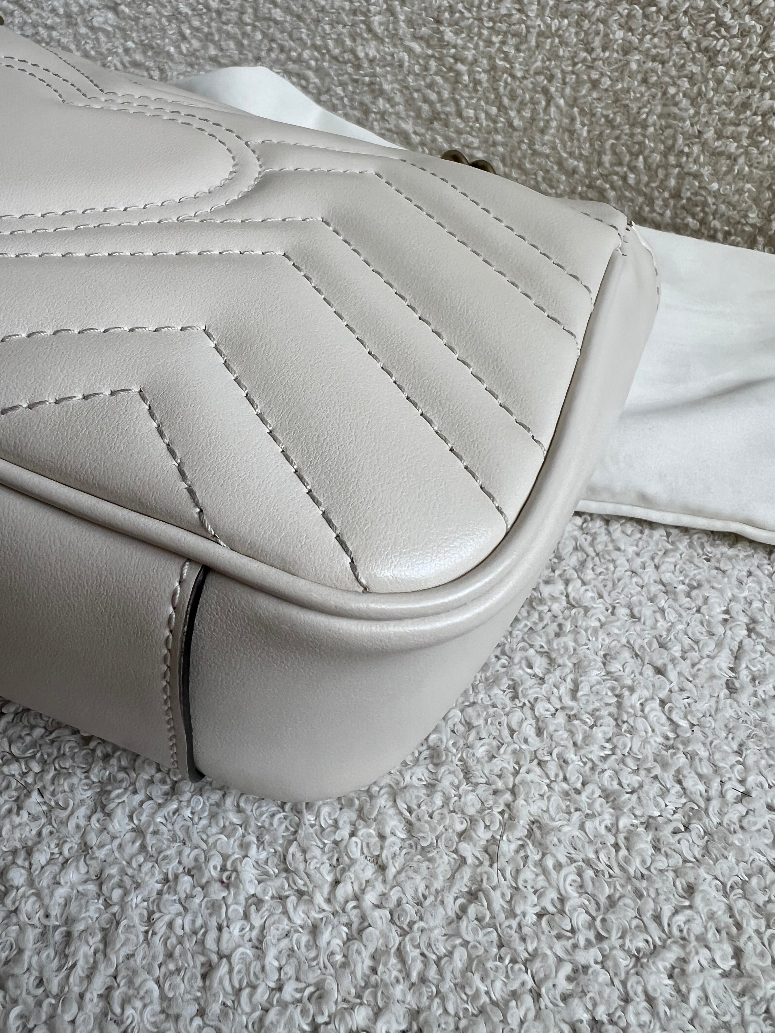 Gucci GG White Marmont Mini Shoulder Bag (RRP £1,890)