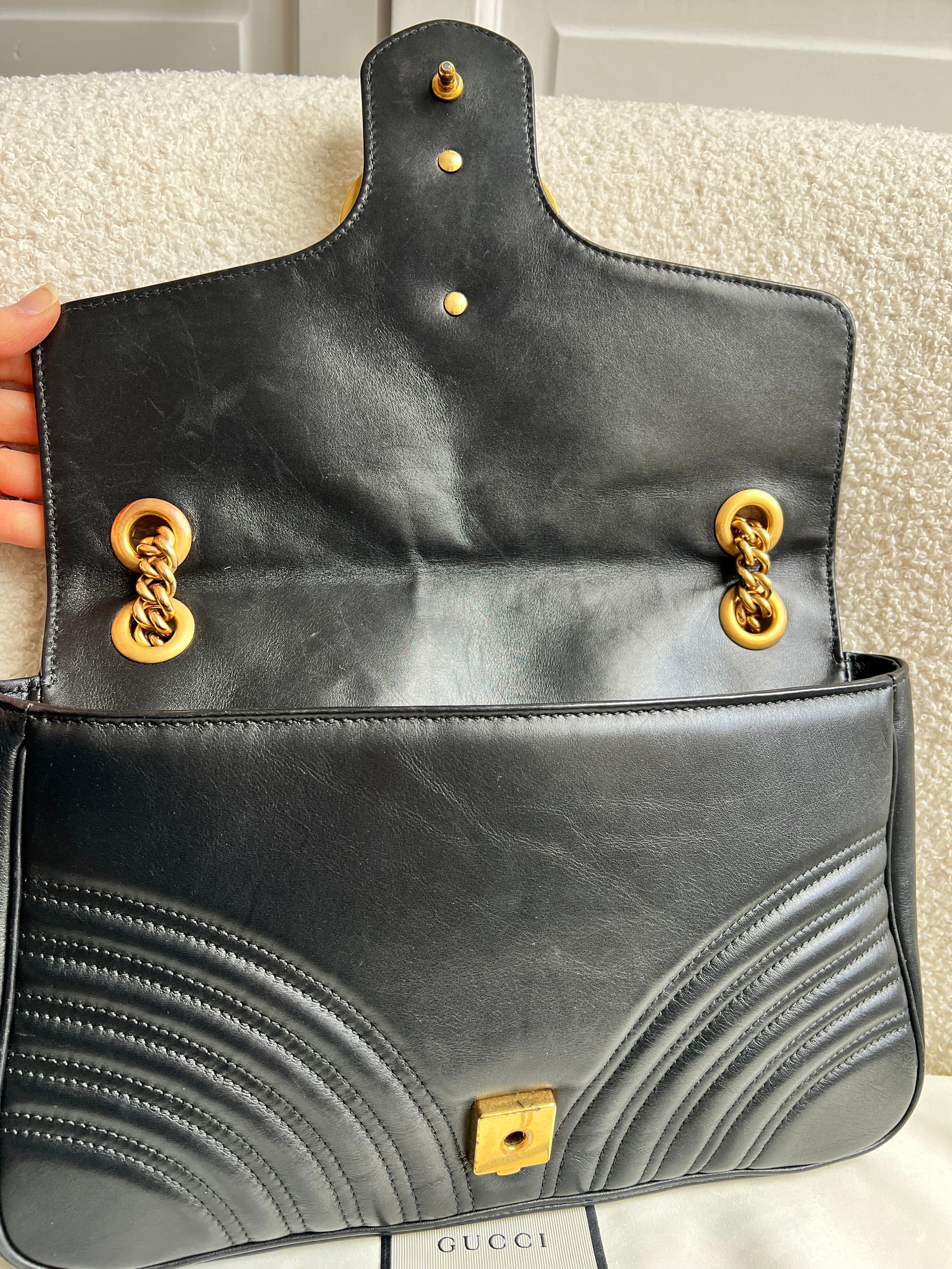 Gucci GG Black Marmont Medium Shoulder Bag (RRP £2,340)