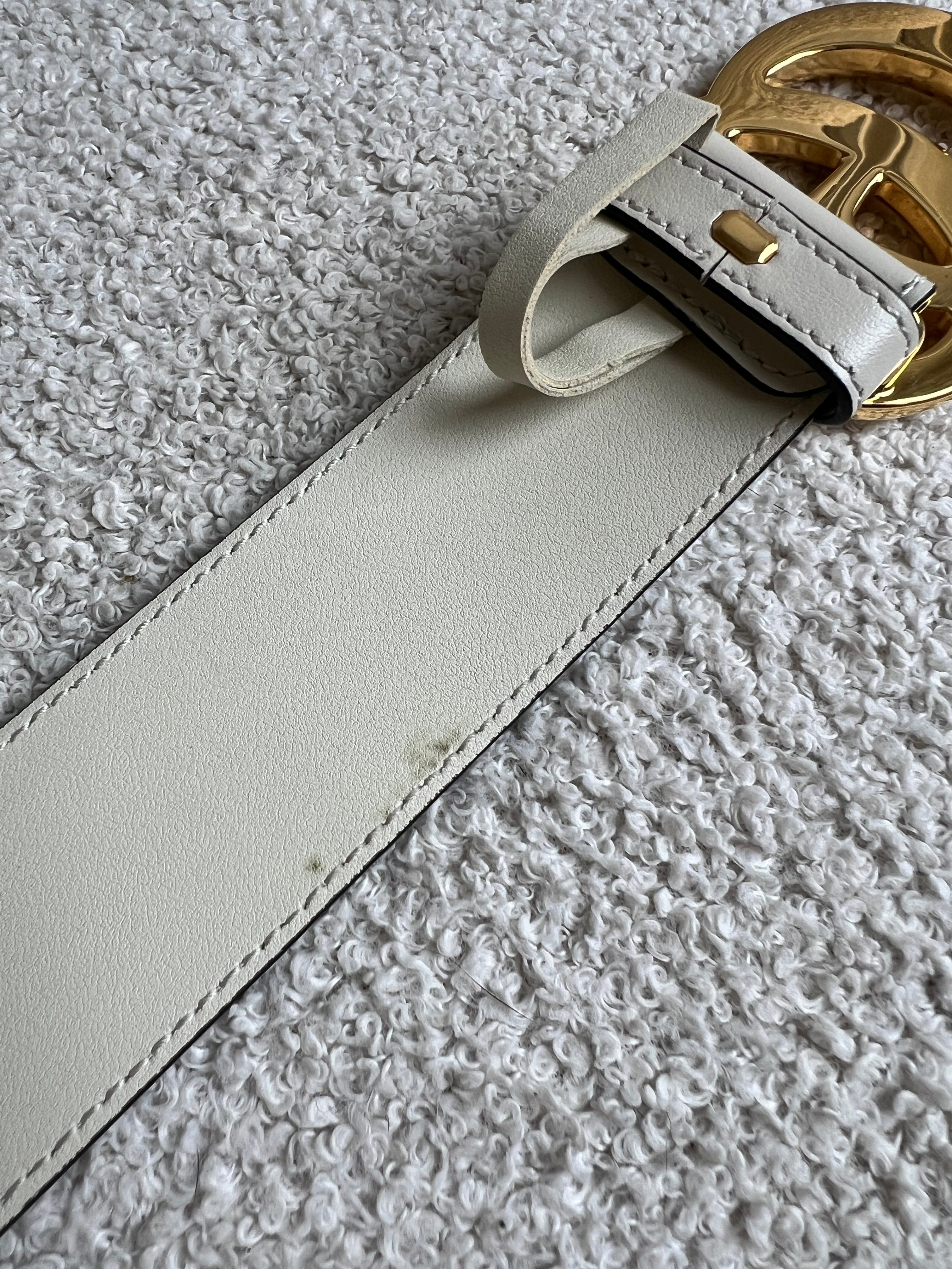 Gucci GG Marmont White Wide Leather Belt with Shiny Gold Buckle (RRP £410)