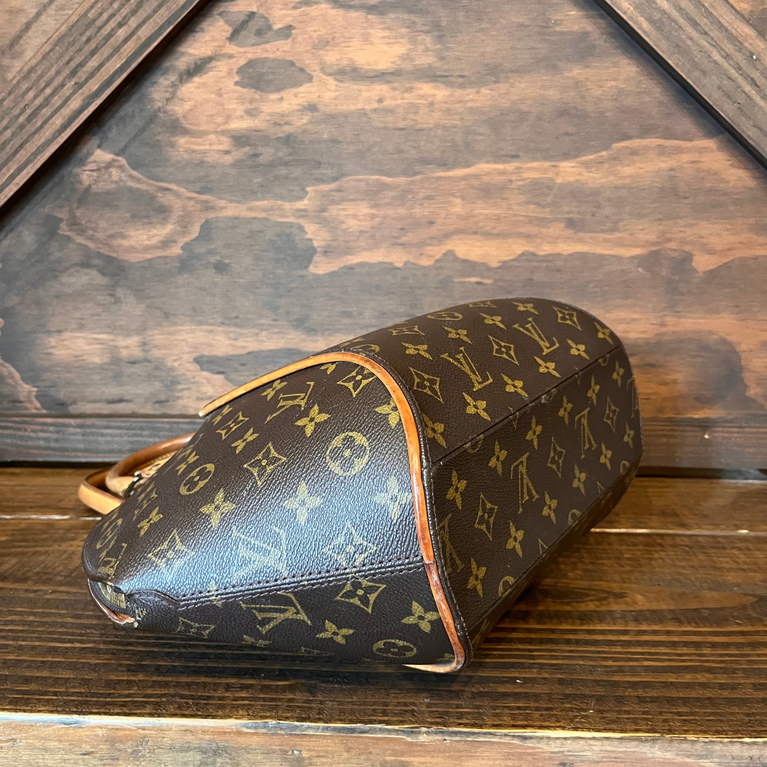 LOUIS VUITTON Ellipse MM Brown Monogram Canvas Top Handle Bag