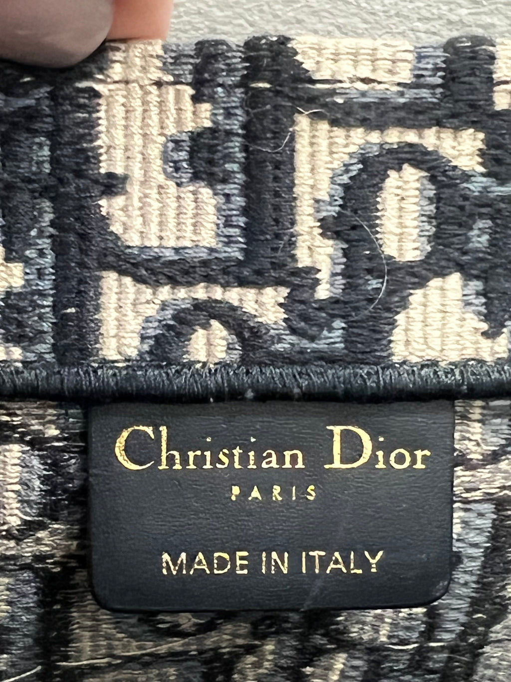 CHRISTIAN DIOR MEDIUM OBLIQUE BOOK TOTE BAG