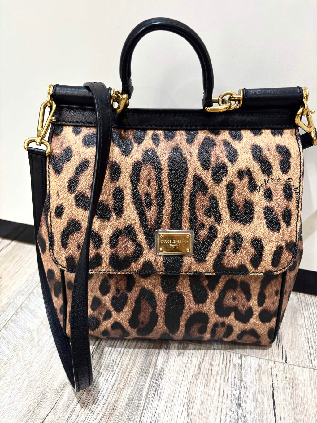 D & G LEOPARD PRINT TWO WAY LARGE MISS SCILIY BAG