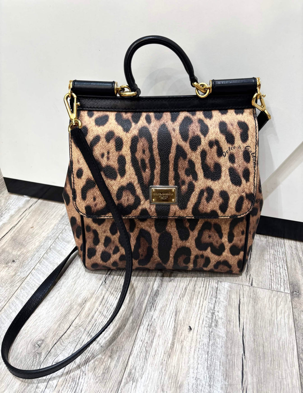 D & G LEOPARD PRINT TWO WAY LARGE MISS SCILIY BAG