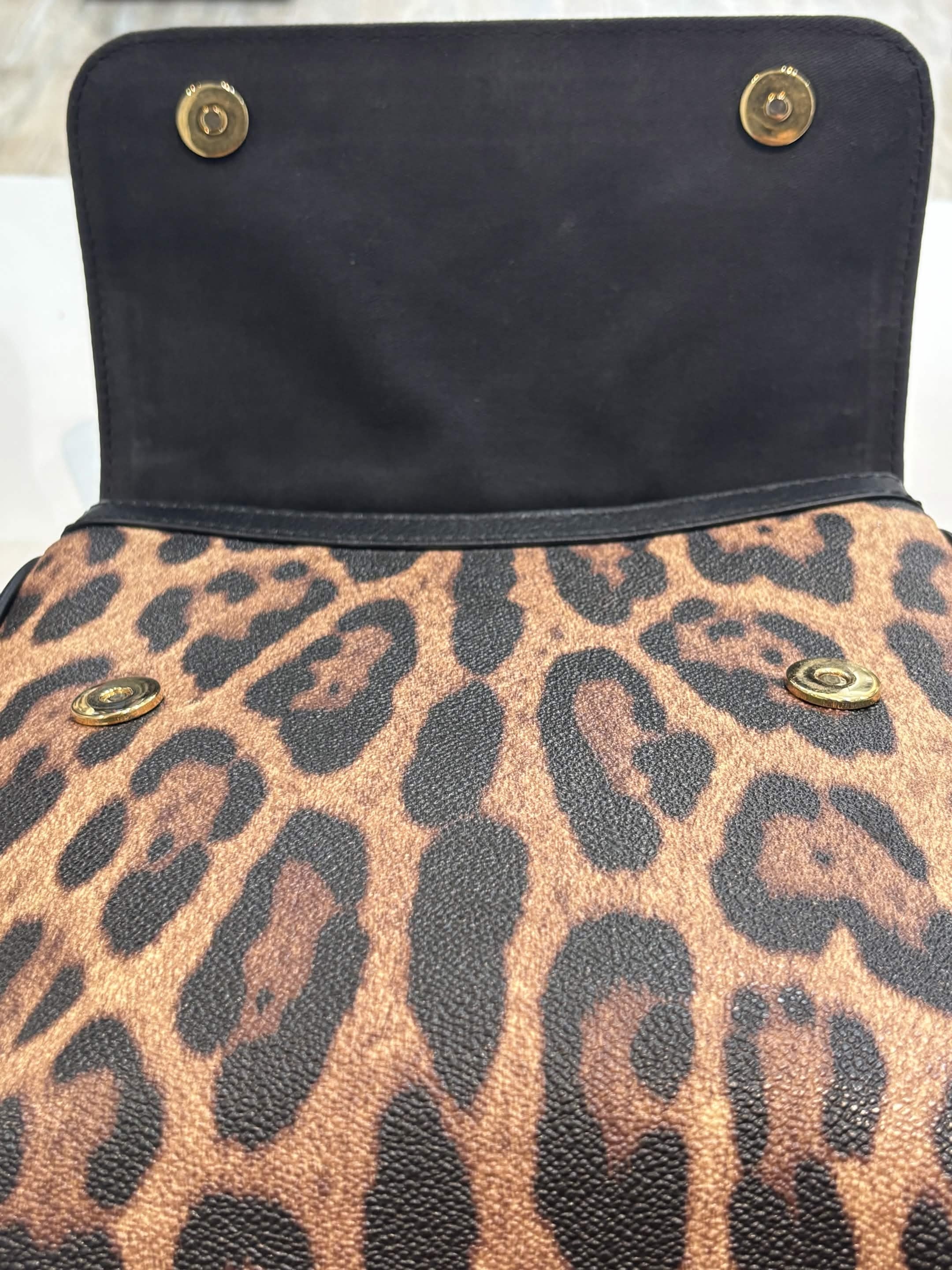 D & G LEOPARD PRINT TWO WAY LARGE MISS SCILIY BAG