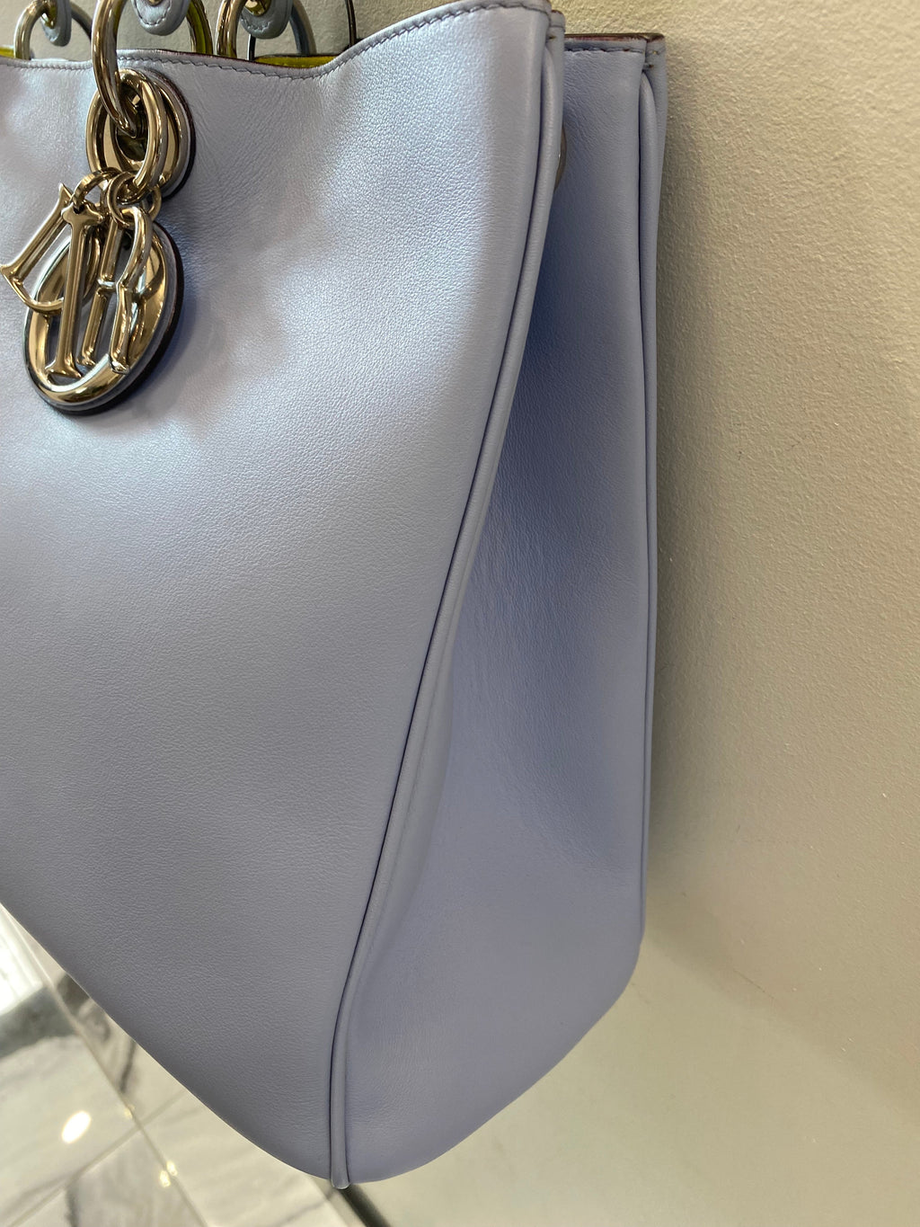 CHRISTIAN DIOR BICOLOR SOFT CALFSKIN DIORSSIMO TOTE BAG