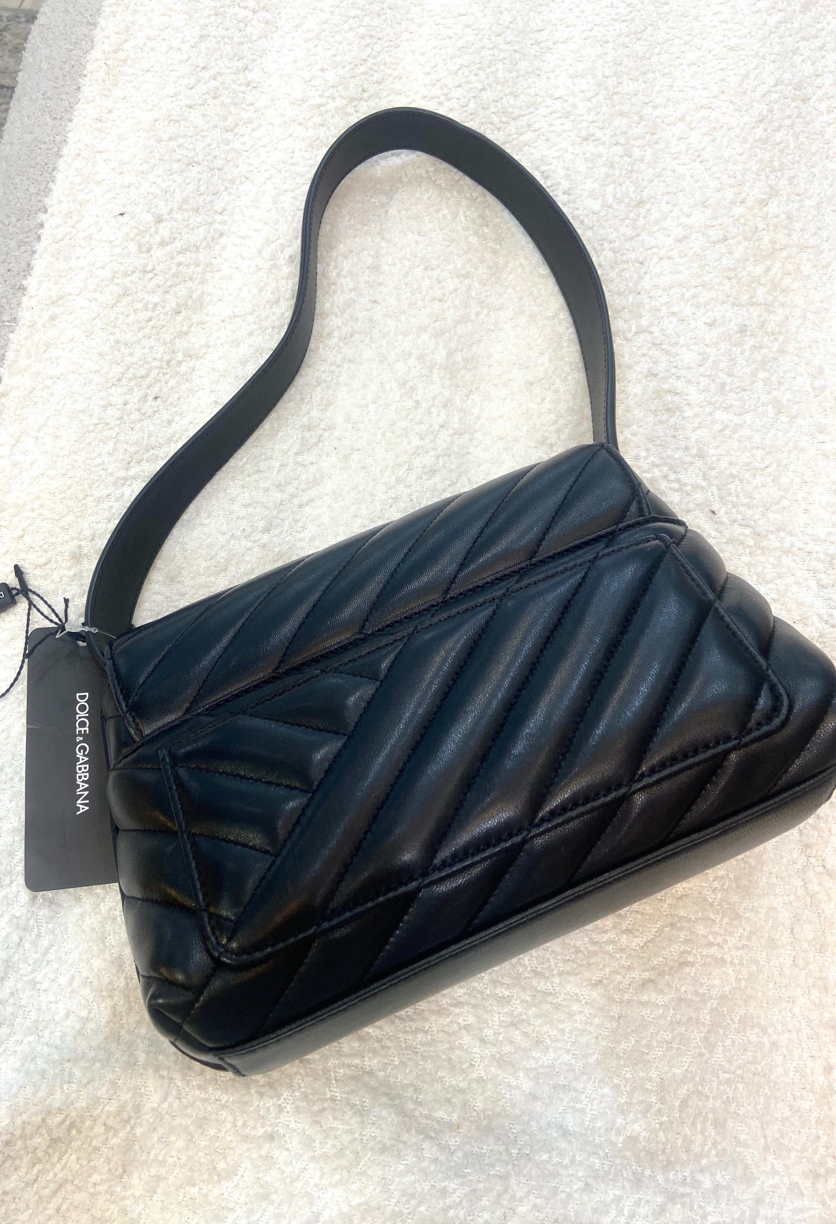 DOLCE & GABBANA QUILTED LAMBSKIN LEATHER SHOULDER BAG