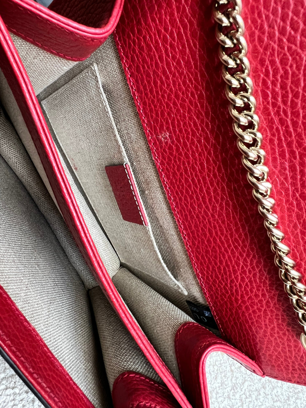 Gucci Interlocking GG Red Small Shoulder Bag