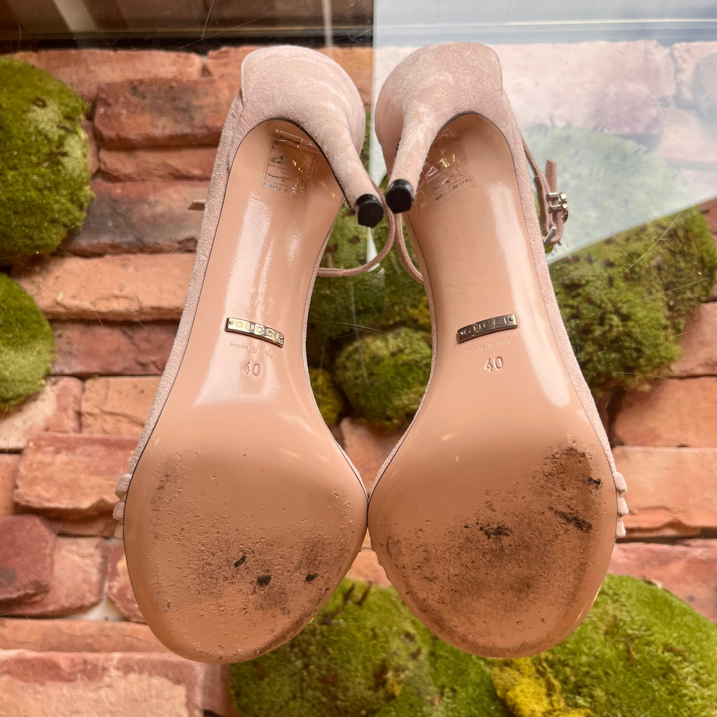 GUCCI Light Pink Suede Stilettos SZ 40 (US 10)