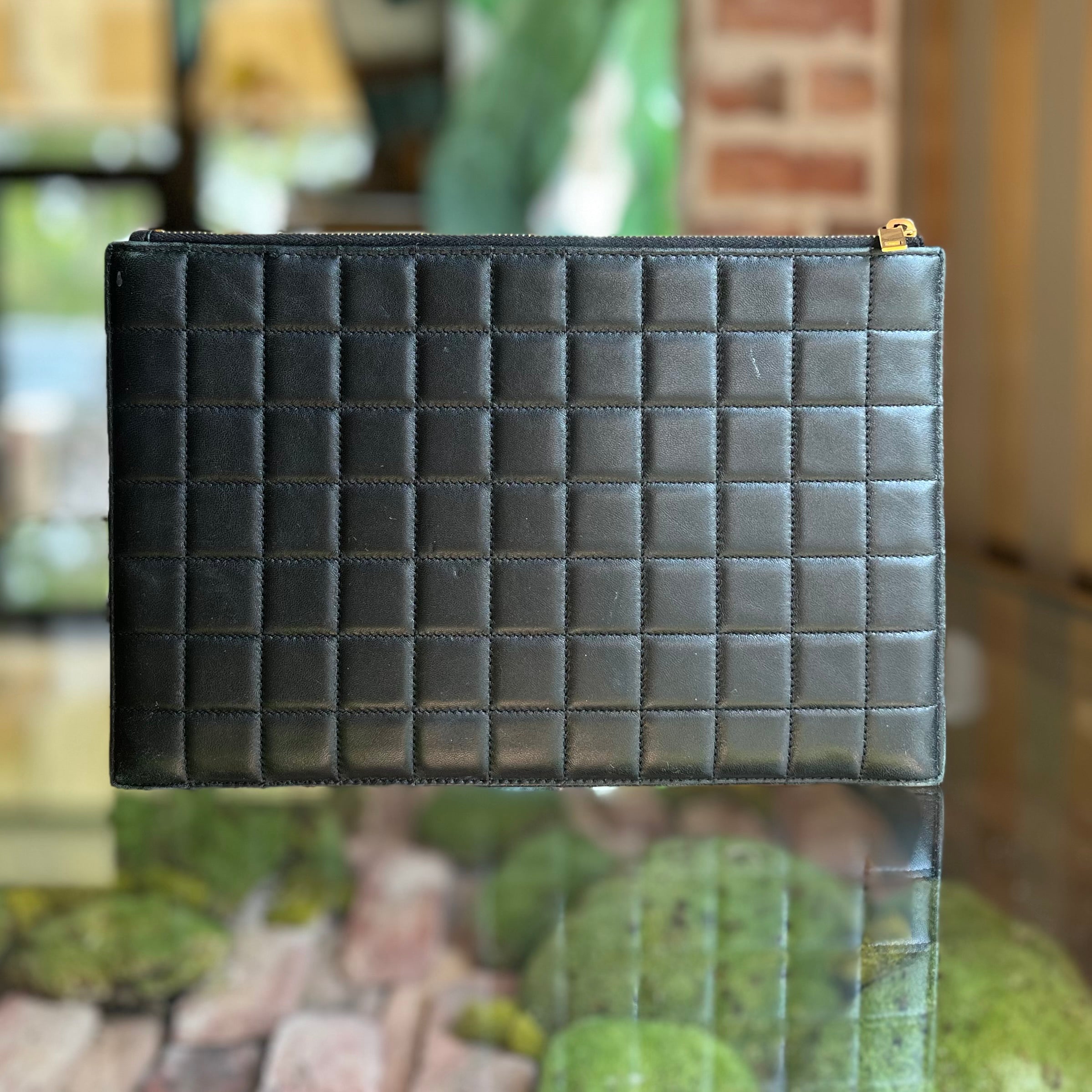 SAINT LAURENT Black Quilted Leather Pouch Clutch