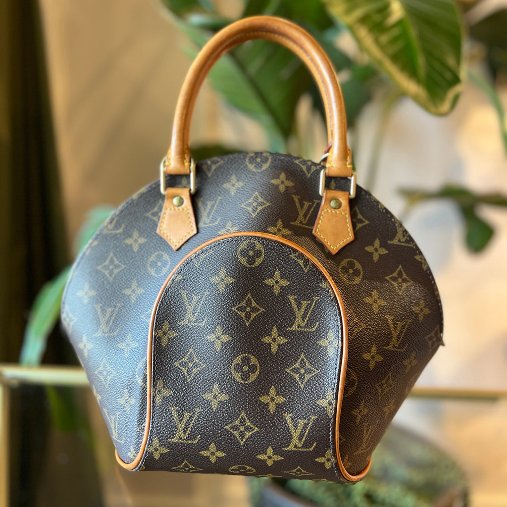 LOUIS VUITTON Monogram Ellipse PM