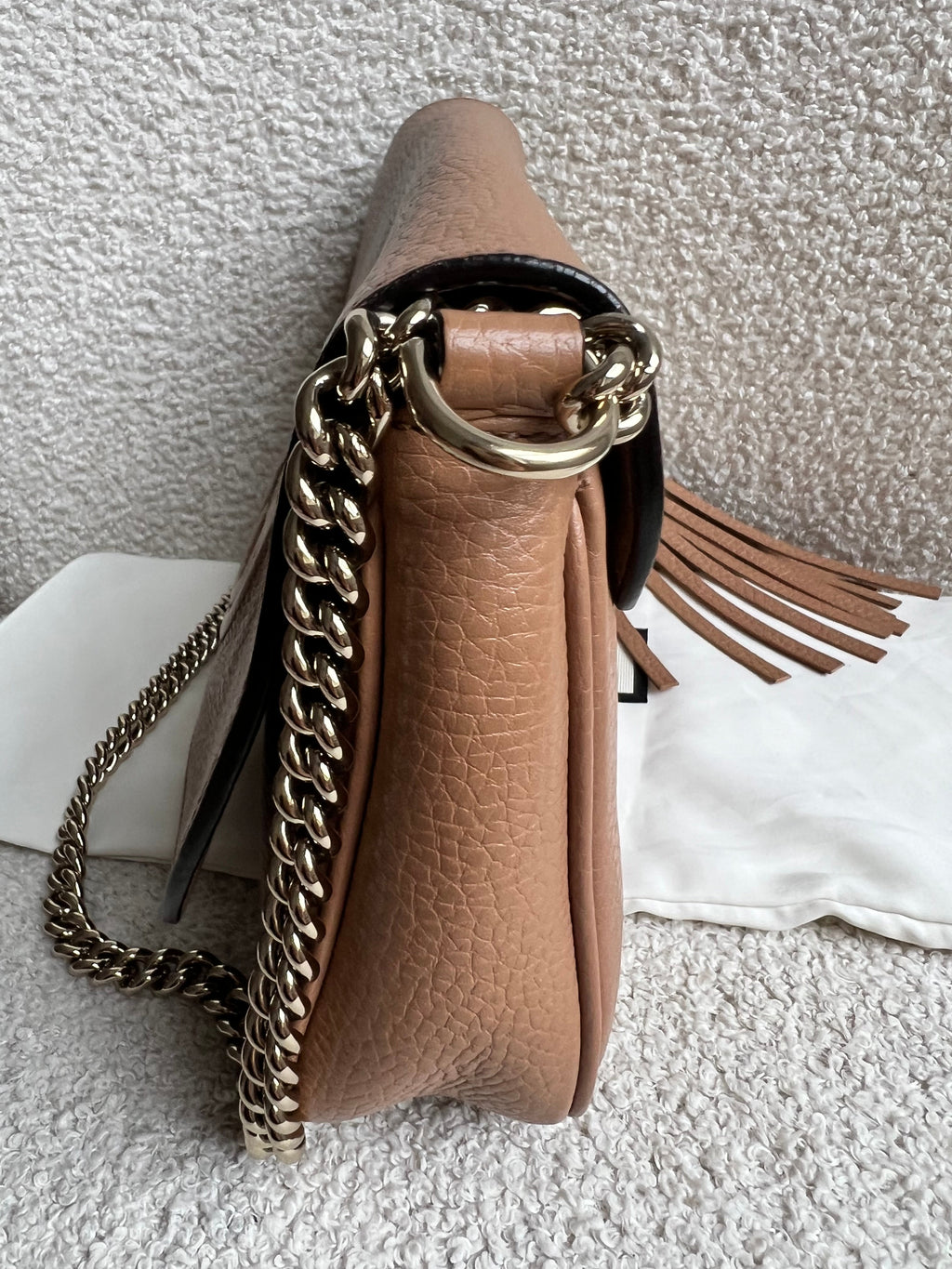Gucci Beige Soho Chain Crossbody Flap Bag