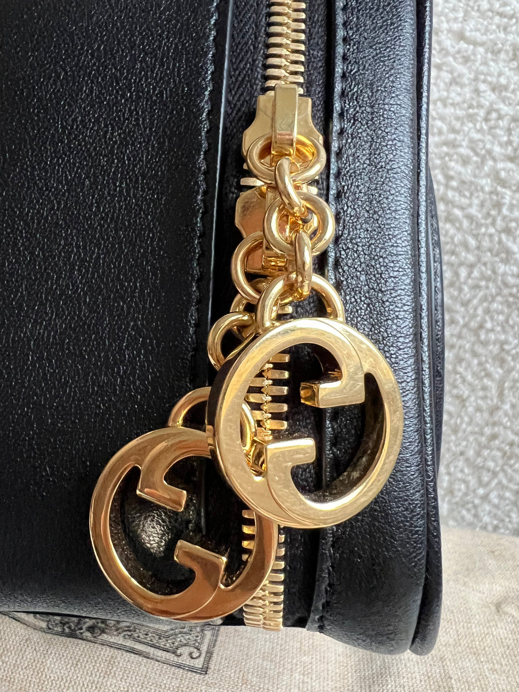 Gucci Black Small Top Handle Blondie Shoulder Bag (RRP £1870)