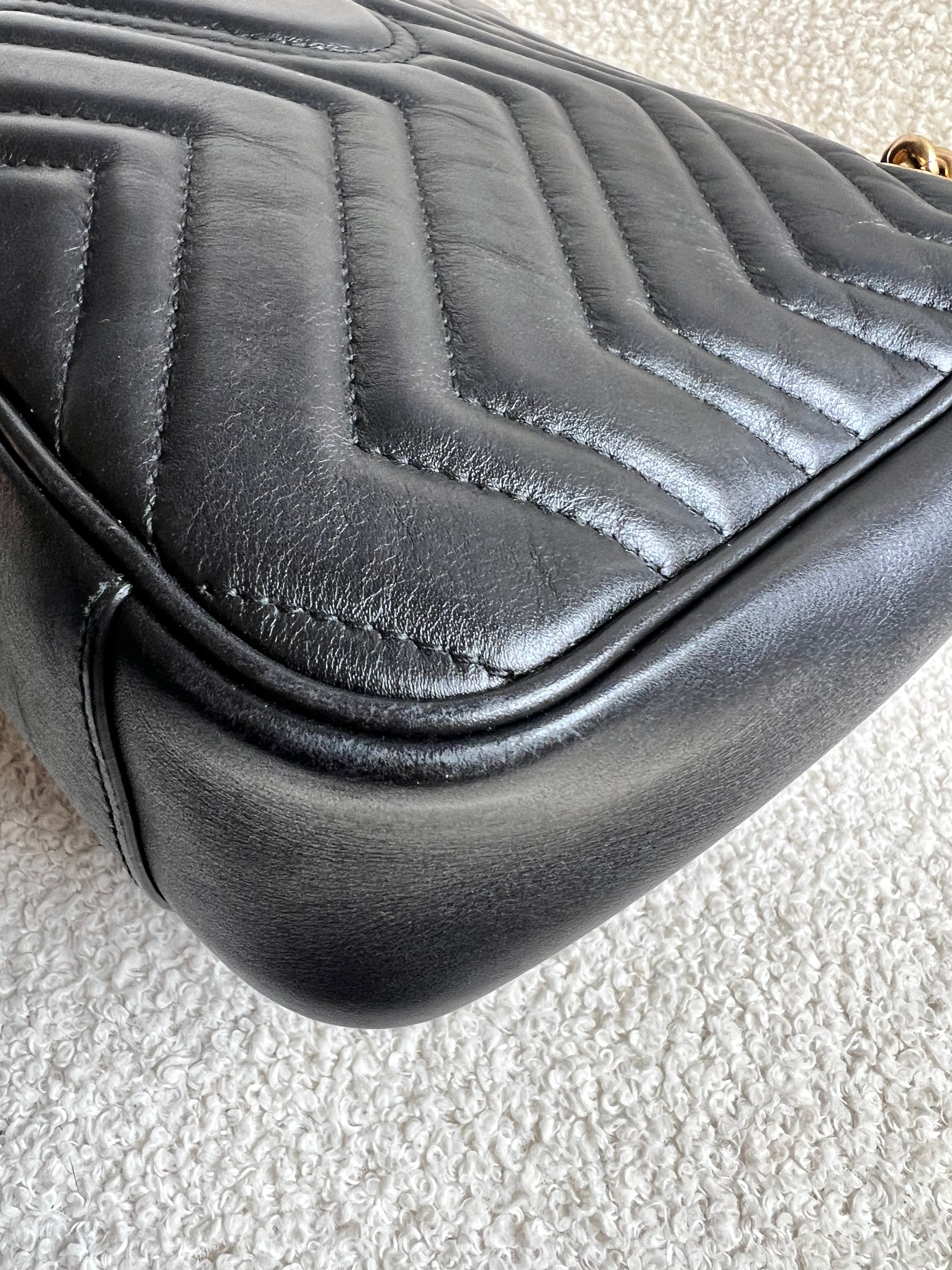 Gucci GG Black Marmont Medium Shoulder Bag (RRP £2,340)