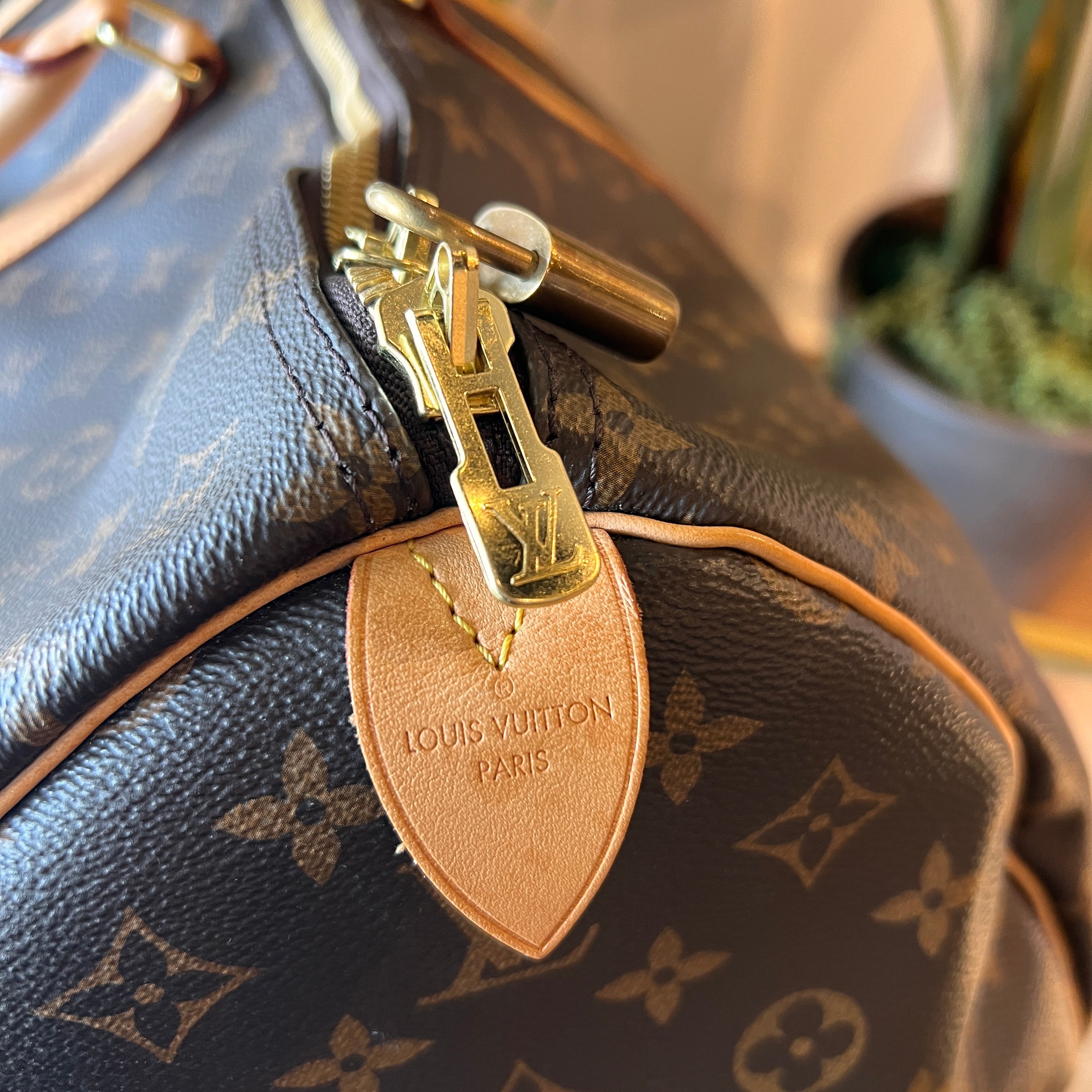 LOUIS VUITTON Monogram Keepall 60