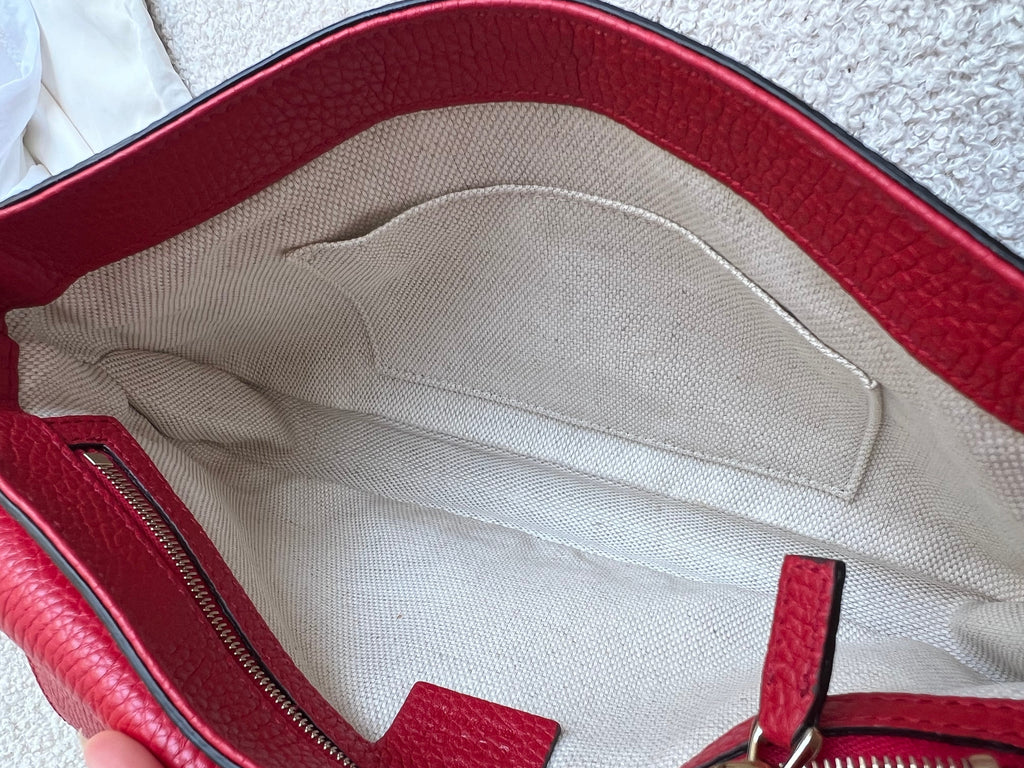Gucci Red Soho Chain Crossbody Flap Bag
