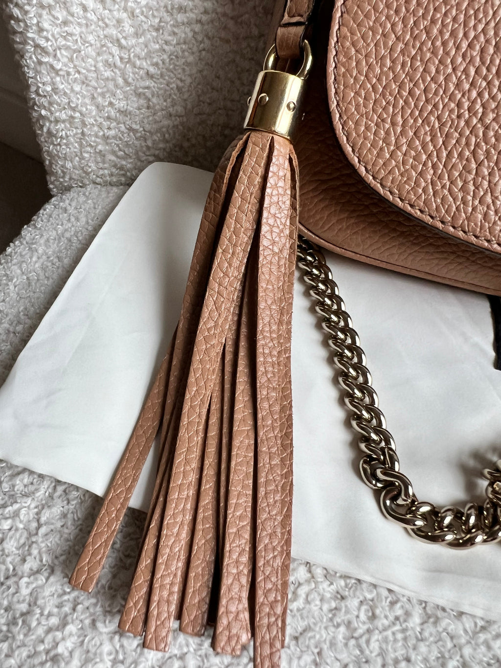Gucci Beige Soho Chain Crossbody Flap Bag