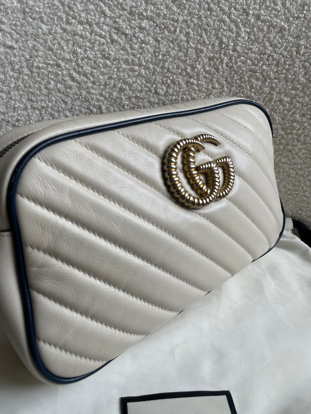Gucci Torchon GG White Marmont Small Shoulder Bag