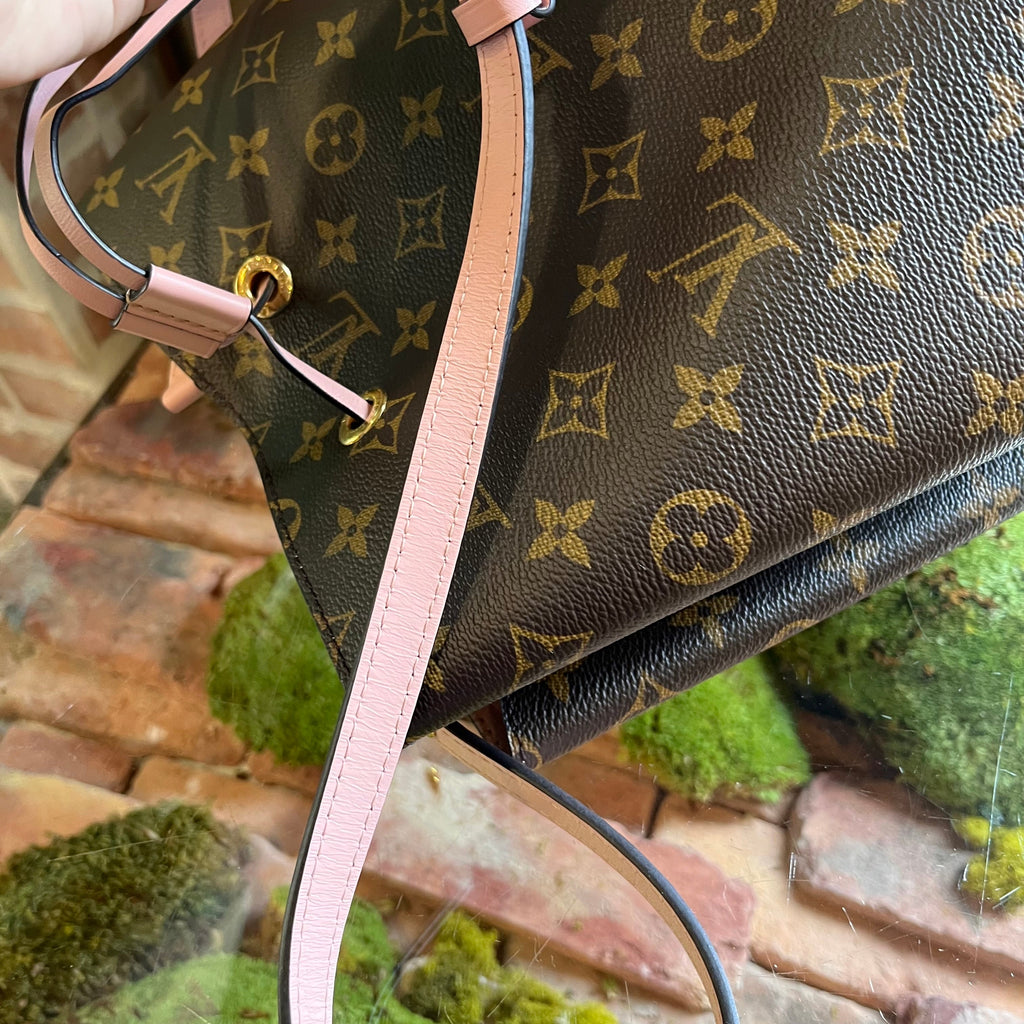 LOUIS VUITTON Neonoe MM Rose Poudre Monogram Canvas Bucket Bag