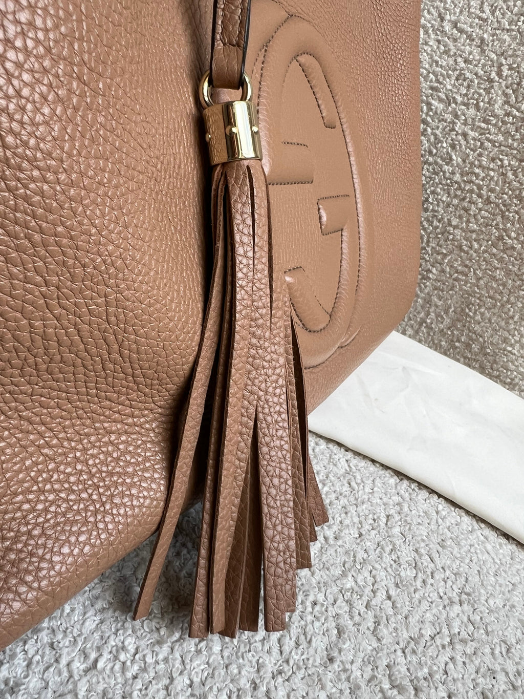 Gucci Rose Beige Soho Chain Tote (RRP £1350)
