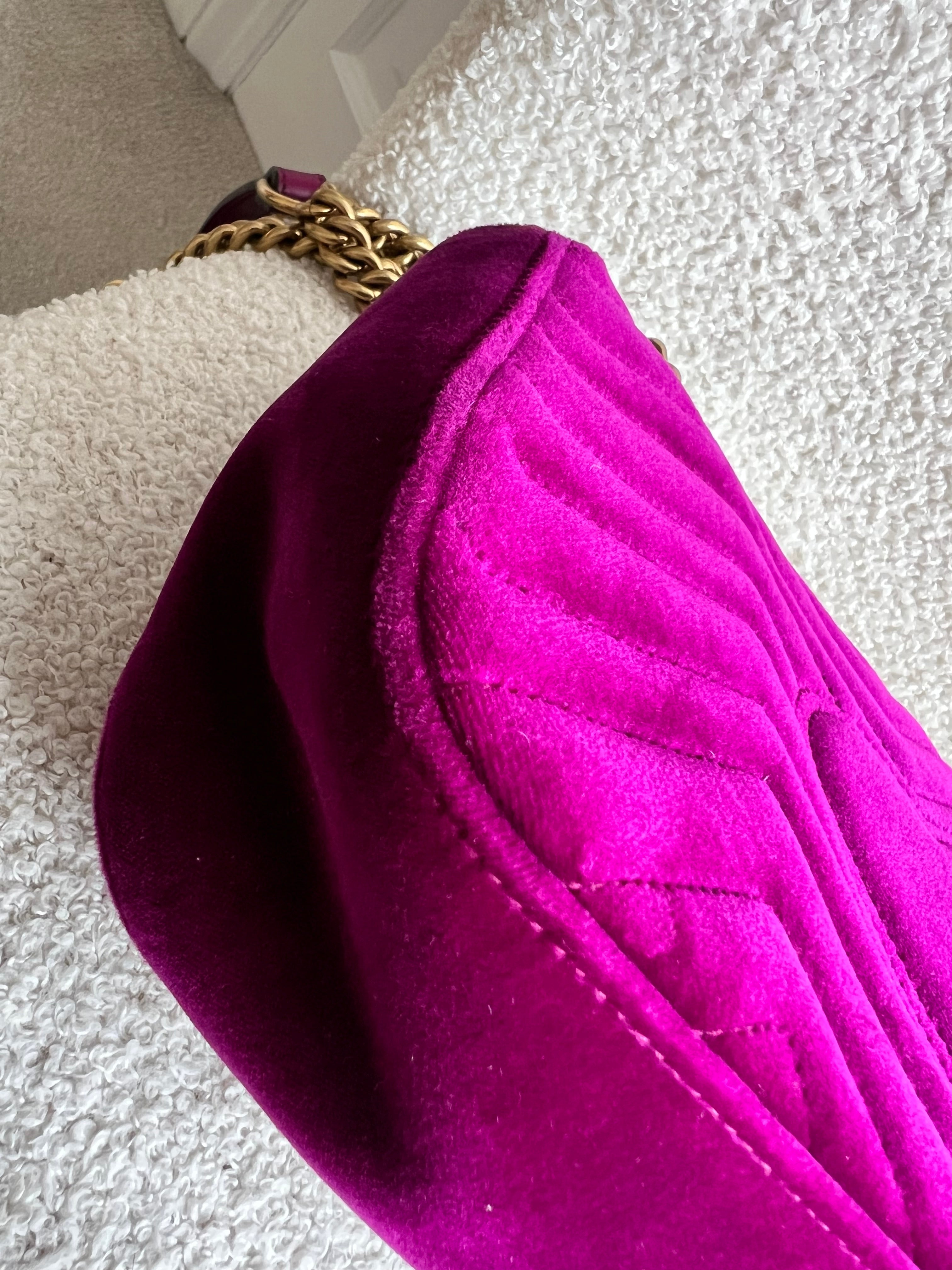 Gucci GG Fuchsia Velvet Marmont Small Shoulder Bag (RRP £1490)