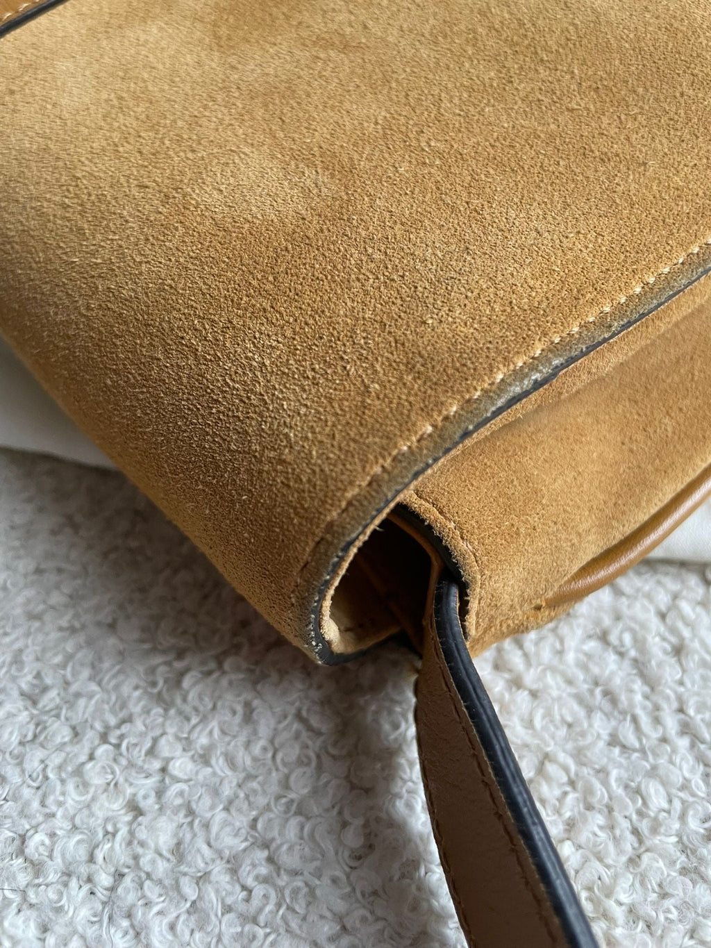 Gucci Arli Shoulder Bag