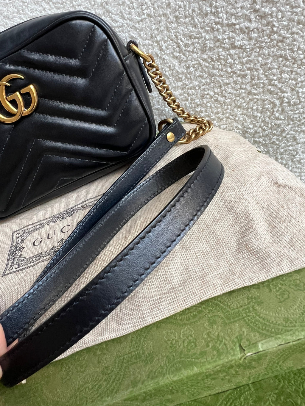 Gucci GG Black Marmont Mini Shoulder Bag (RRP £1,360)