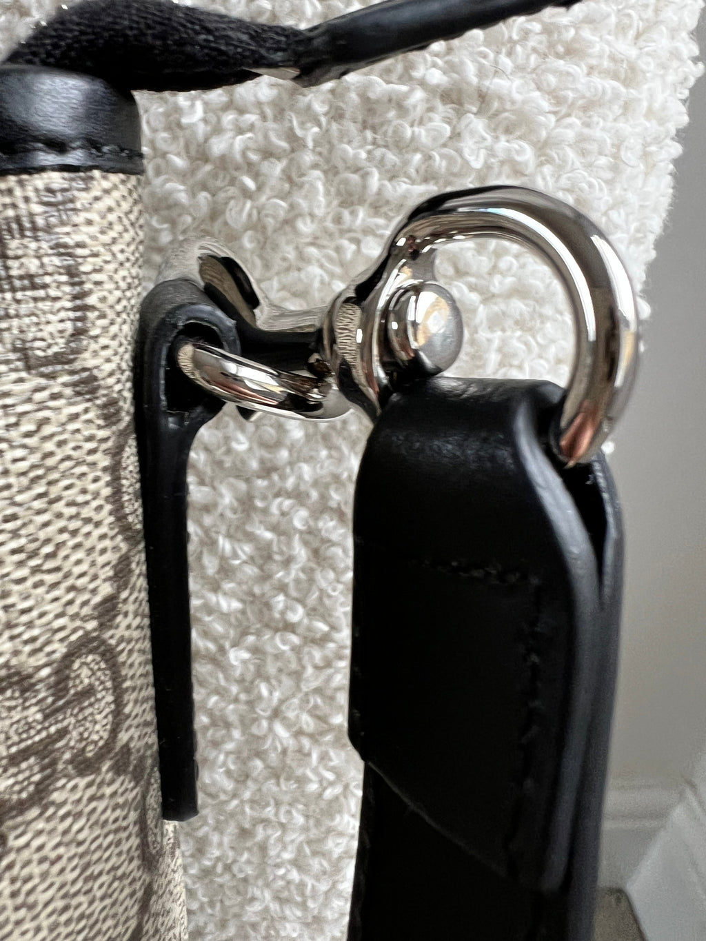 Gucci GG Supreme Coated Canvas Convertible Zip Tote
