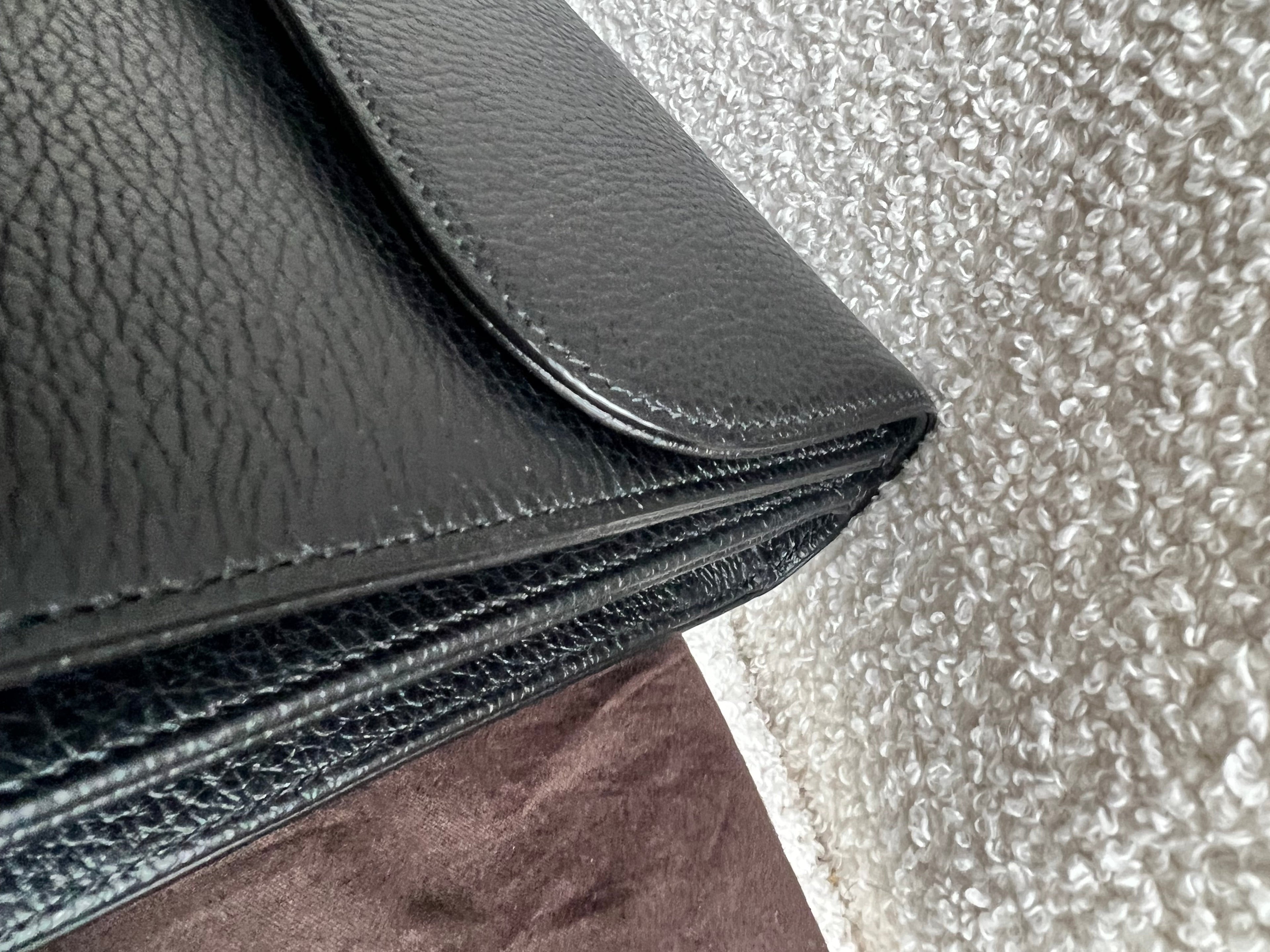 Gucci Interlocking GG Black Medium Shoulder Bag