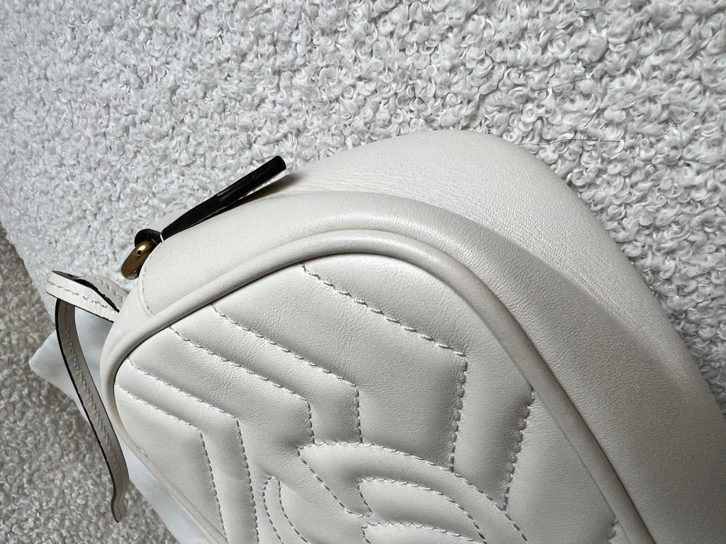 Gucci GG White Marmont Mini Shoulder Bag (RRP £1,360)