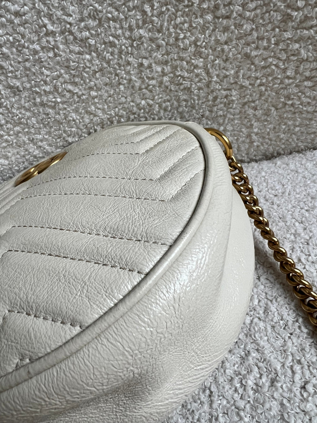 Gucci GG Round White Marmont Small Shoulder Bag (RRP £1,090)