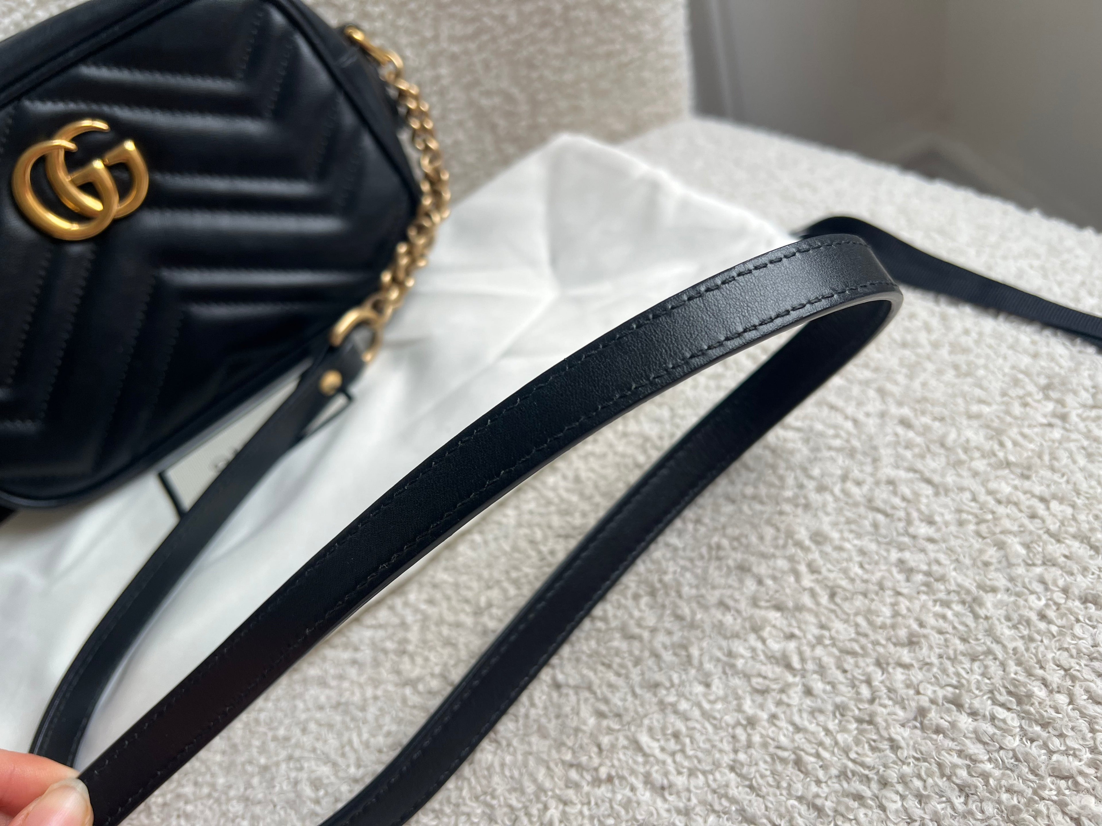 Gucci GG Black Marmont Mini Shoulder Bag (RRP £1,360)