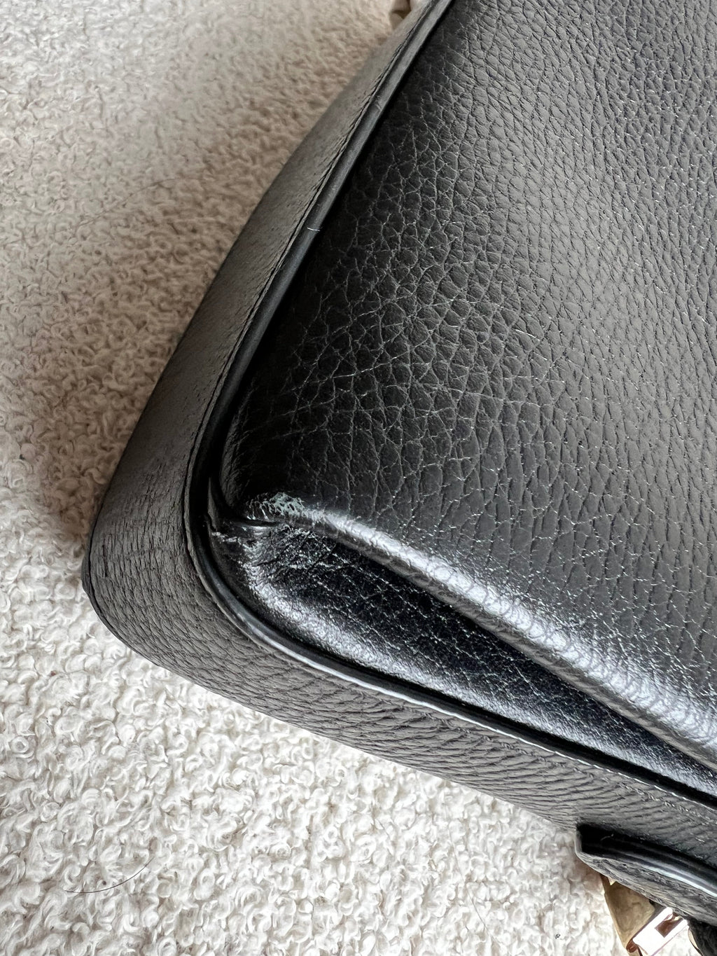 Gucci Interlocking GG Black Small Cross Body Bag