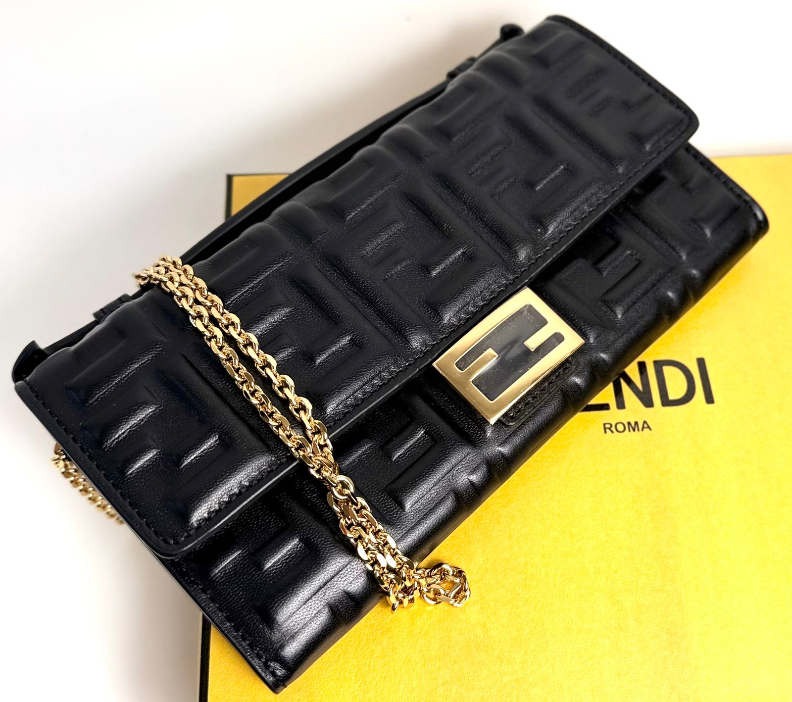 FENDI BAGUETTE NAPPA LEATHER CONTINENTAL WALLET ON CHAIN