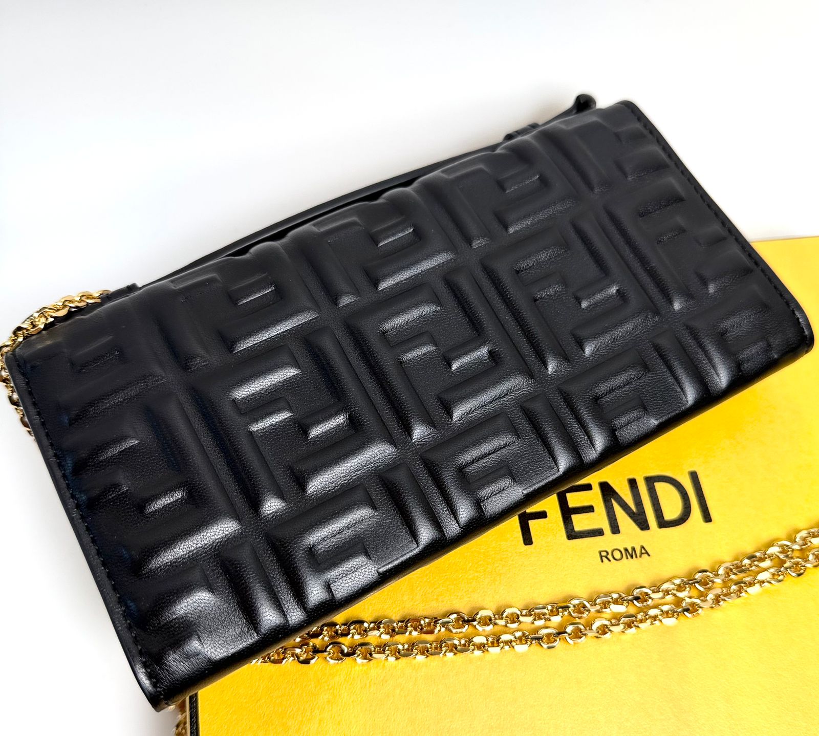 FENDI BAGUETTE NAPPA LEATHER CONTINENTAL WALLET ON CHAIN