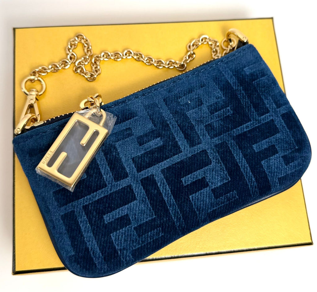 FENDI BAGUETTE FLOCKED DENIM FF CHAIN POCHETTE