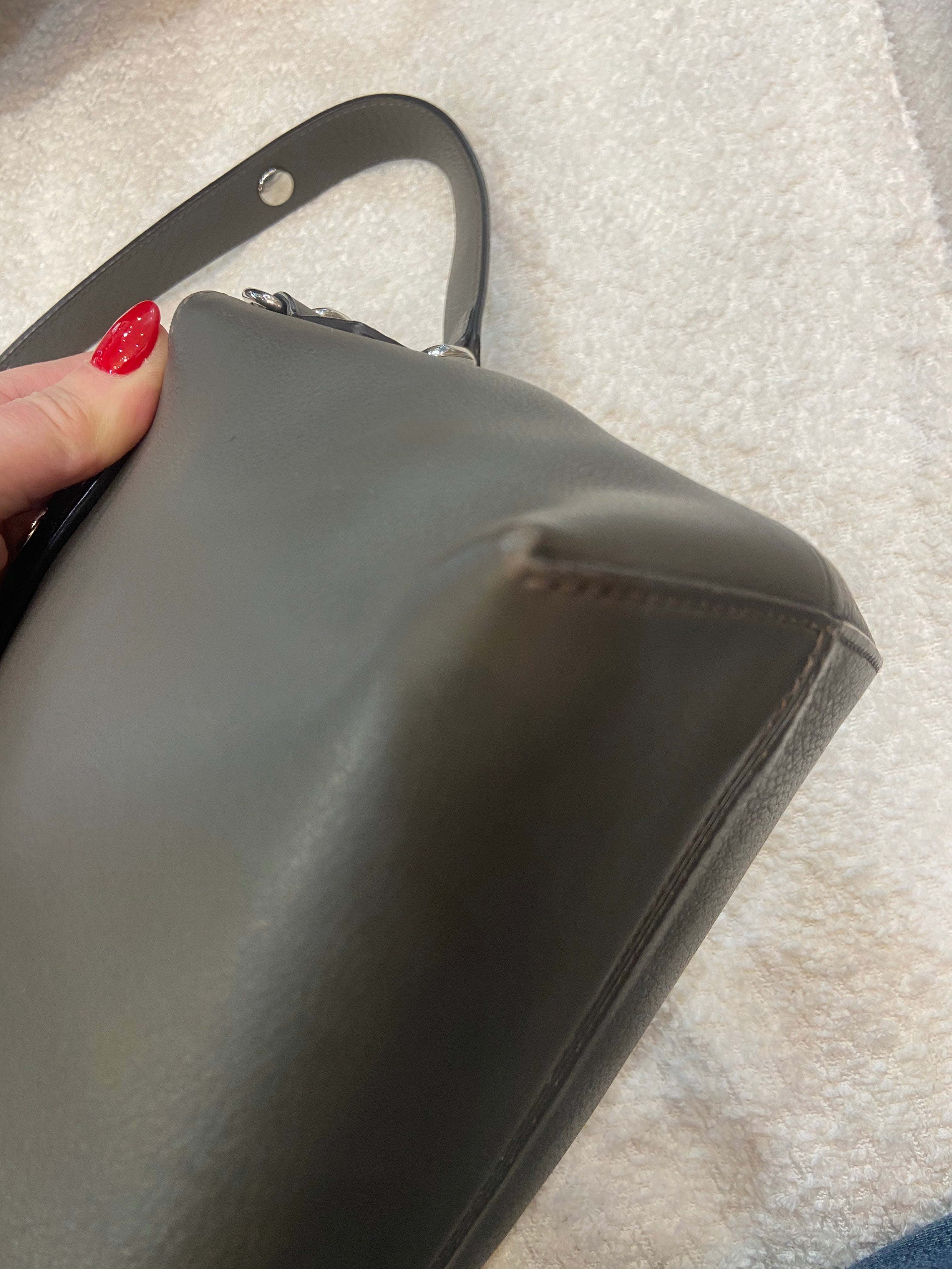 FENDI VITELLO DOLCE CALFSKIN LEATHER BY THE WAY SHOULDER BAG