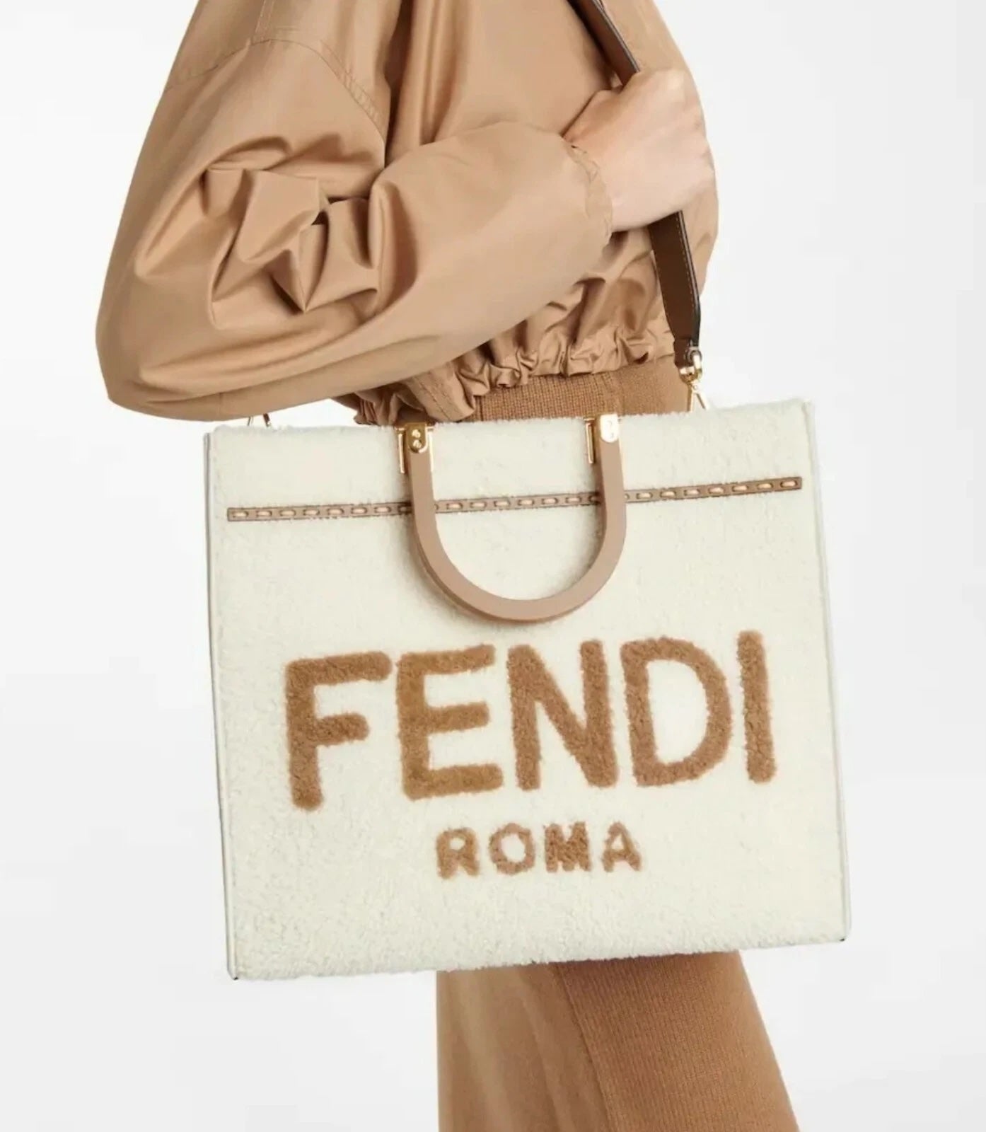 FENDI SHEARLING SUNSHINE TOTE MEDIUM BAG (LIMITED EDITION)