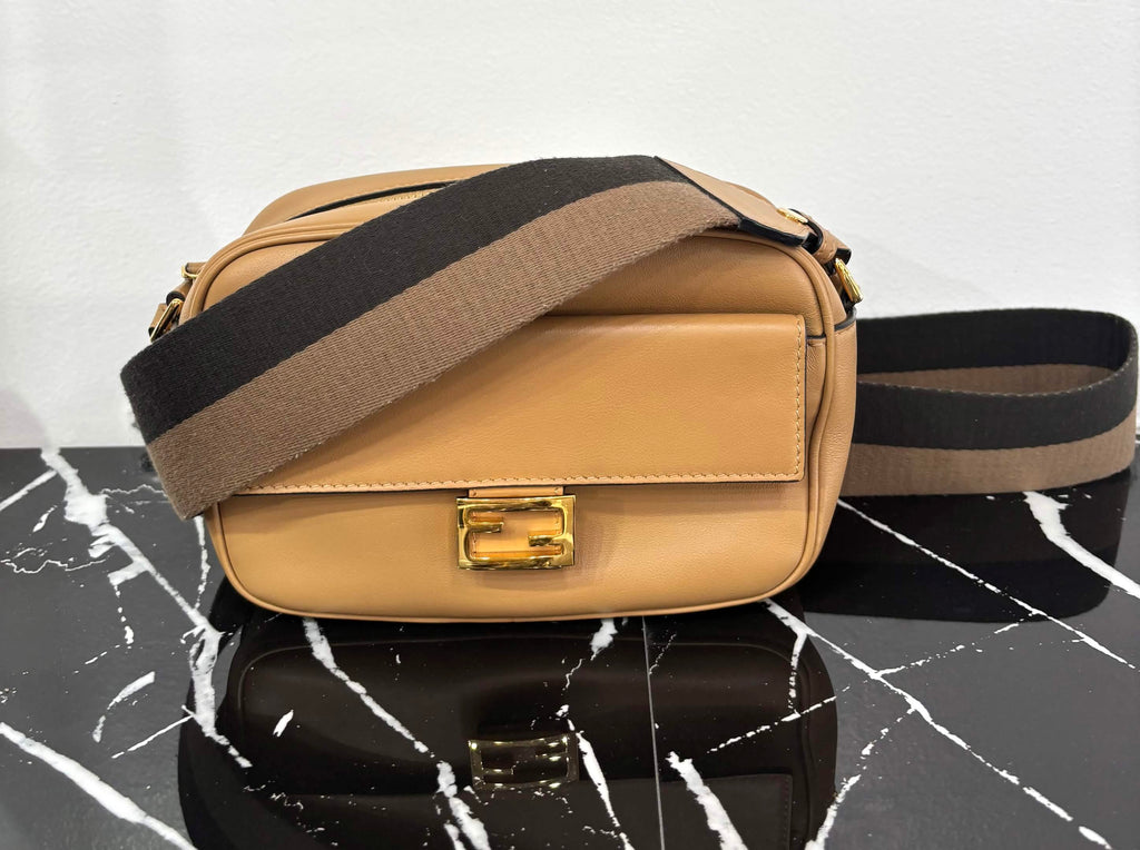 FENDI BAGUETTE CALFSKIN LEATHER SHOULDER BAG