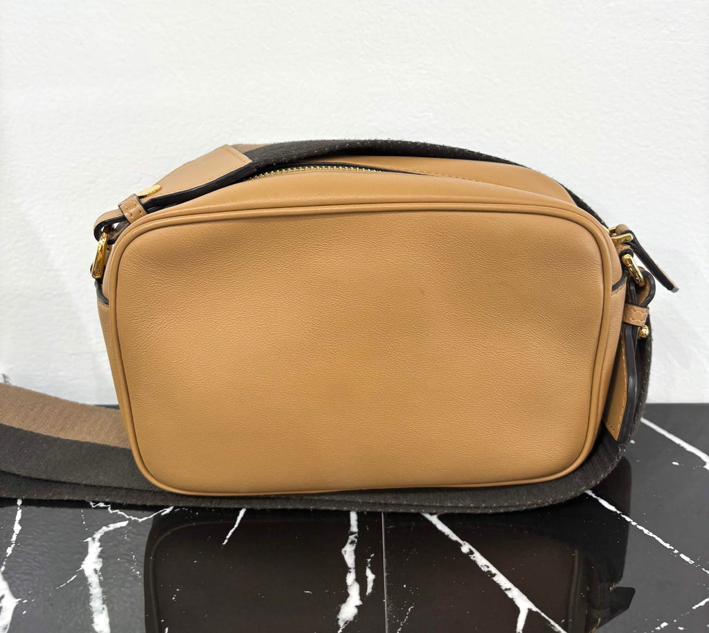 FENDI BAGUETTE CALFSKIN LEATHER SHOULDER BAG