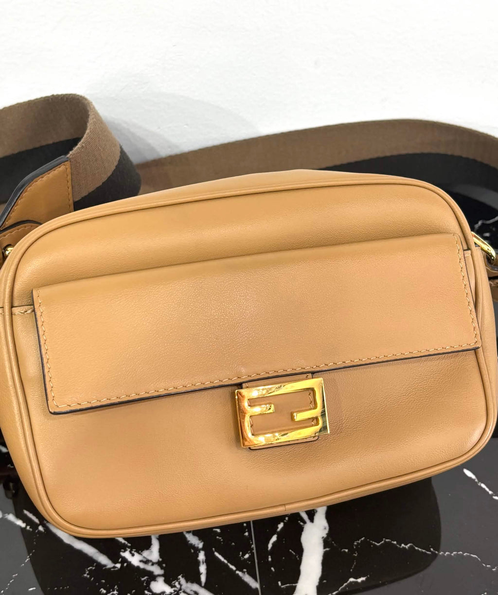 FENDI BAGUETTE CALFSKIN LEATHER SHOULDER BAG