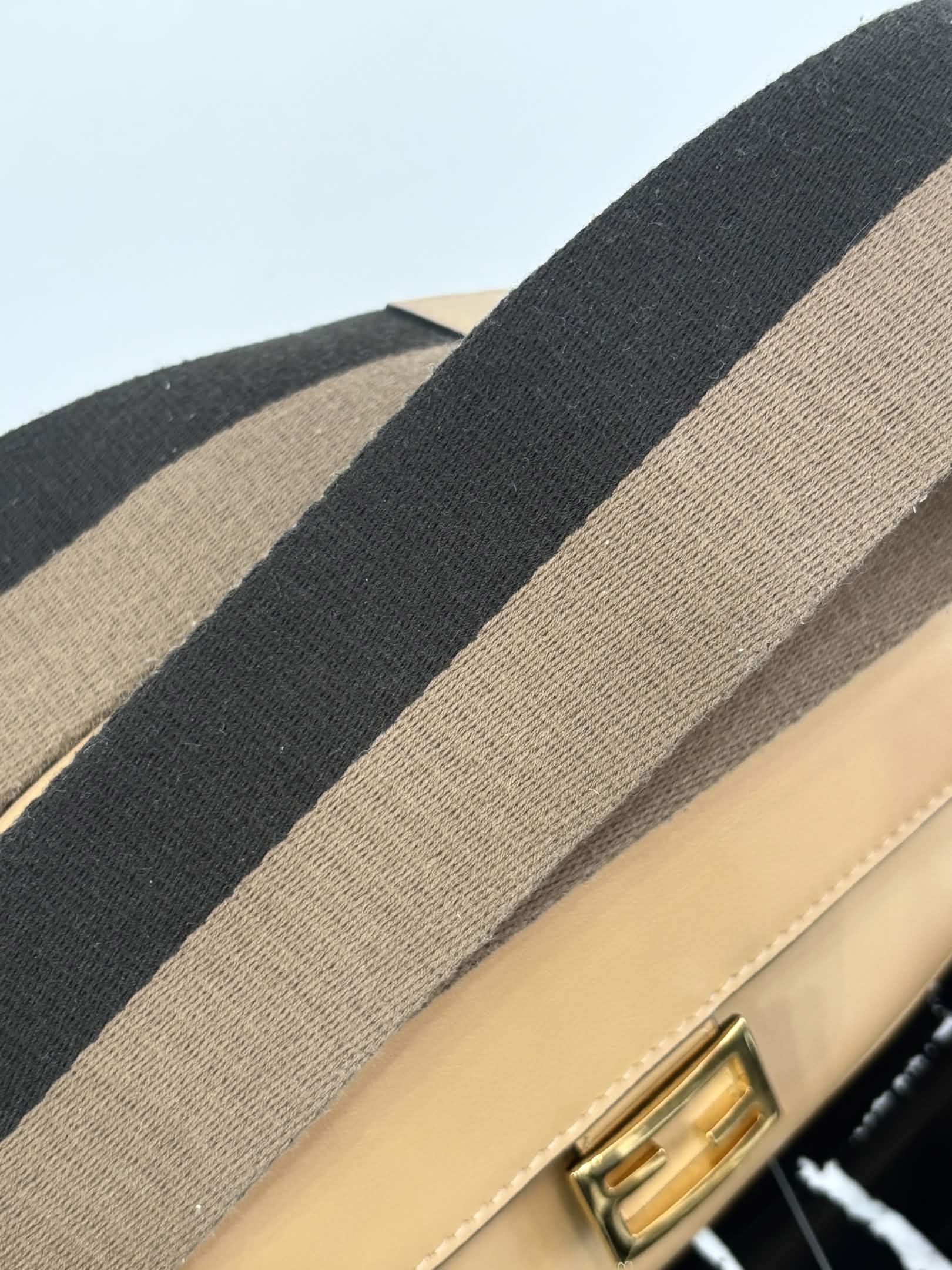 FENDI BAGUETTE CALFSKIN LEATHER SHOULDER BAG