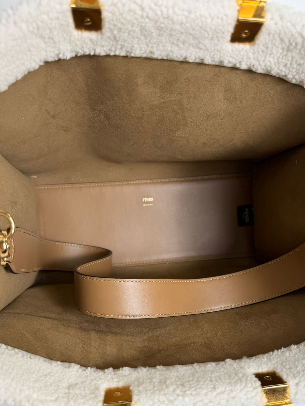 FENDI SHEARLING SUNSHINE TOTE MEDIUM BAG (LIMITED EDITION)