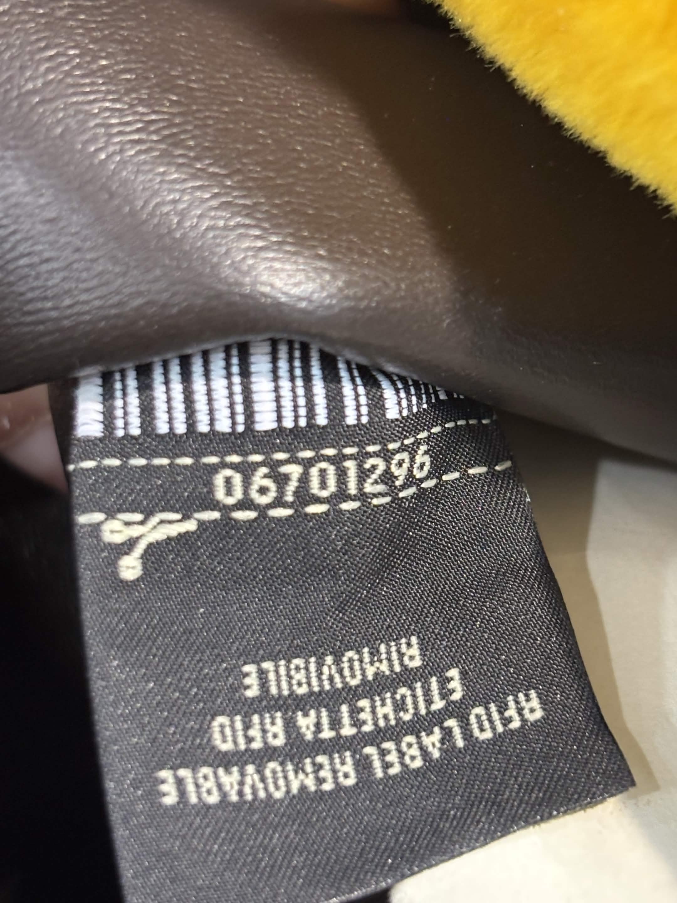 FENDI SUNSHINE SHERLING SHOPPER RUNWAY LIMITED EDITION TOTE BAG