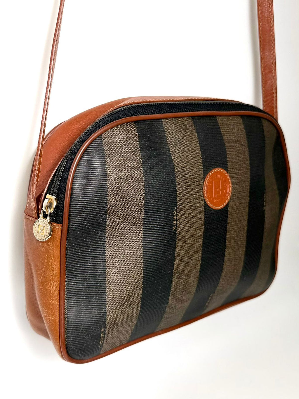 FENDI VINTAGE PEQUIN STRIPED SHOULDER BAG