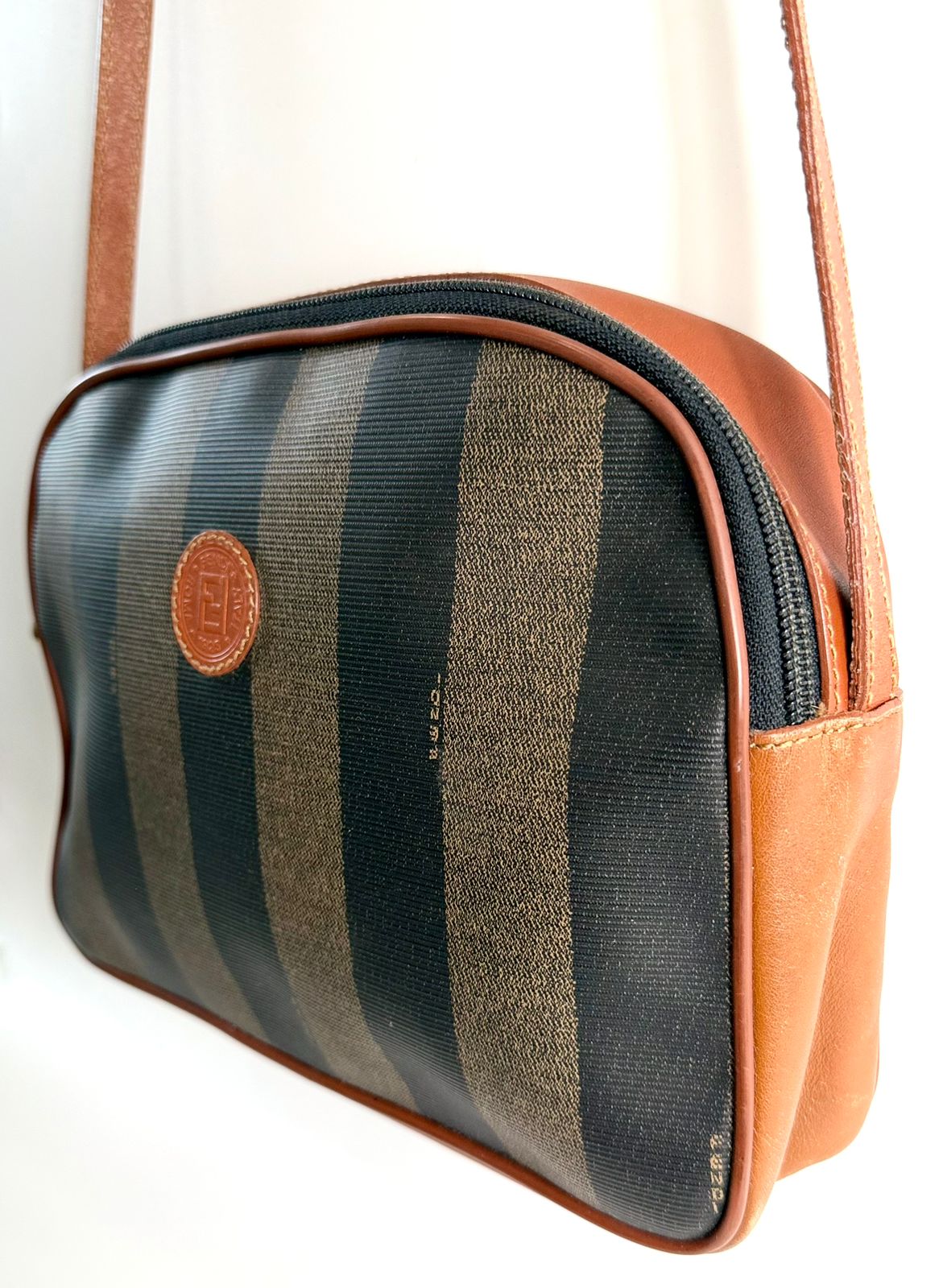 FENDI VINTAGE PEQUIN STRIPED SHOULDER BAG