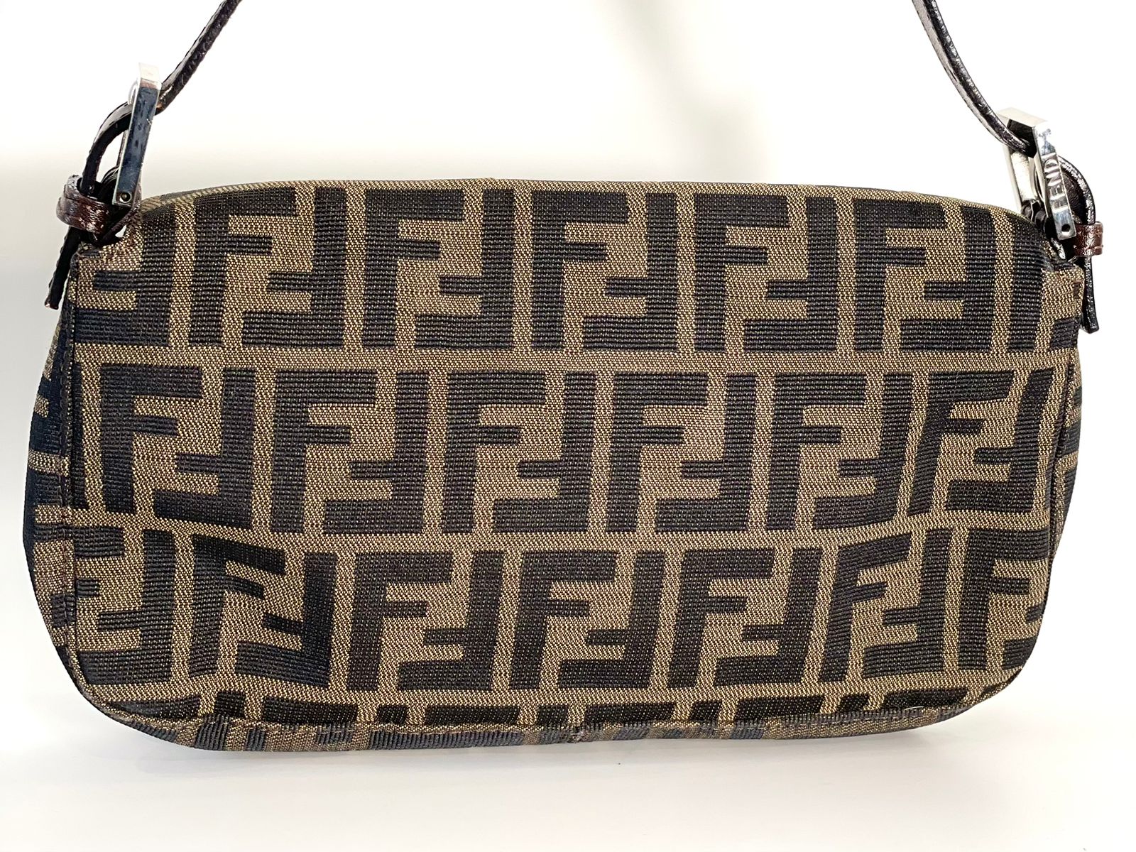 FENDI FF ZUCCA BAGUETTE SHOULDER BAG