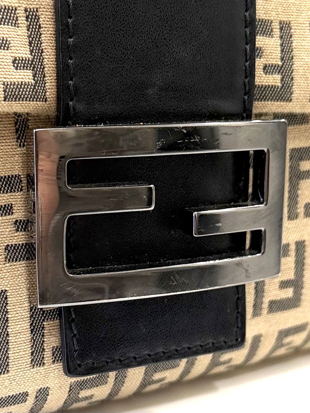 FENDI ZUCCHINO FF MAMA BAGUETTE SHOULDER BAG