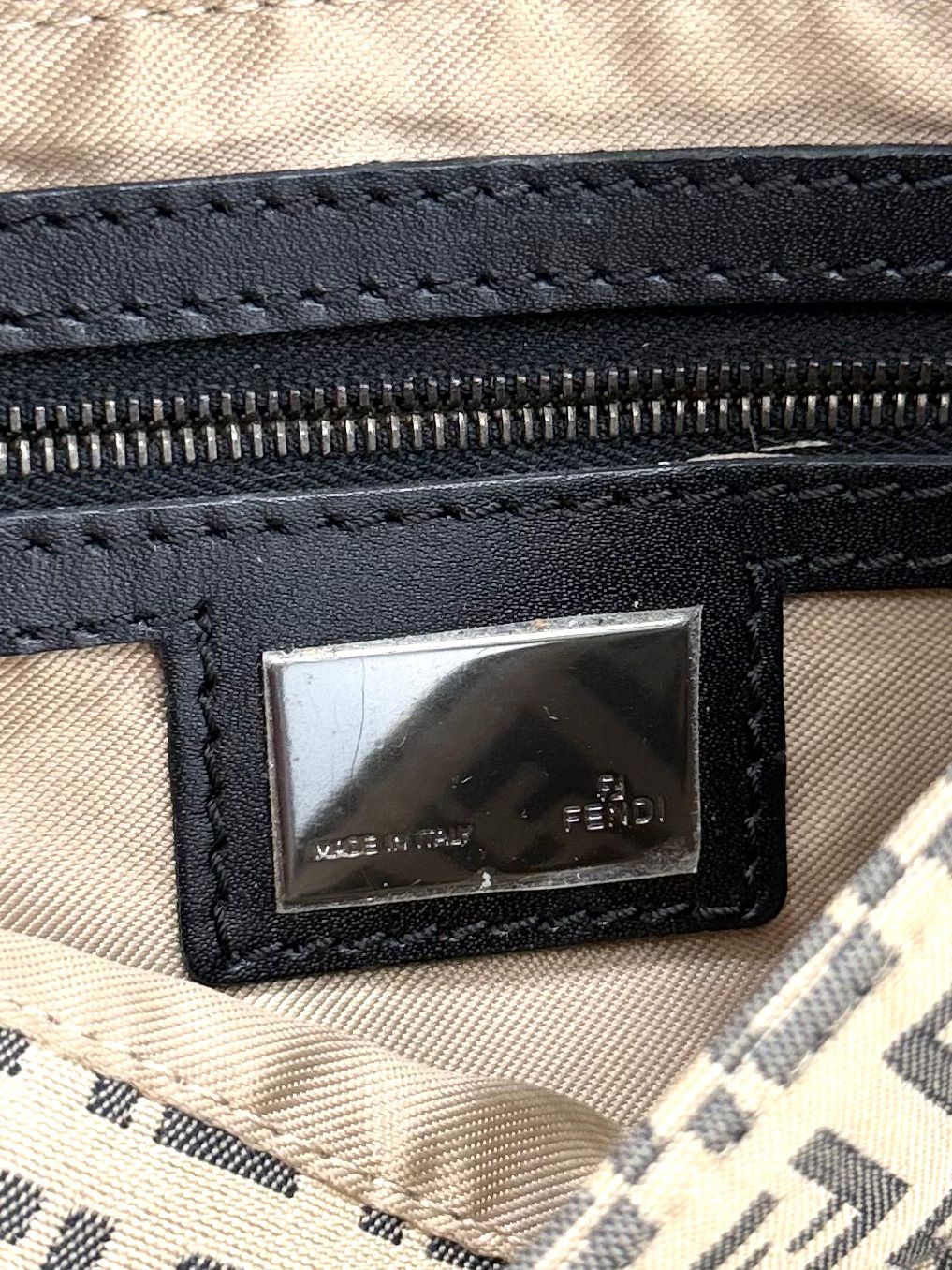 FENDI ZUCCHINO FF MAMA BAGUETTE SHOULDER BAG